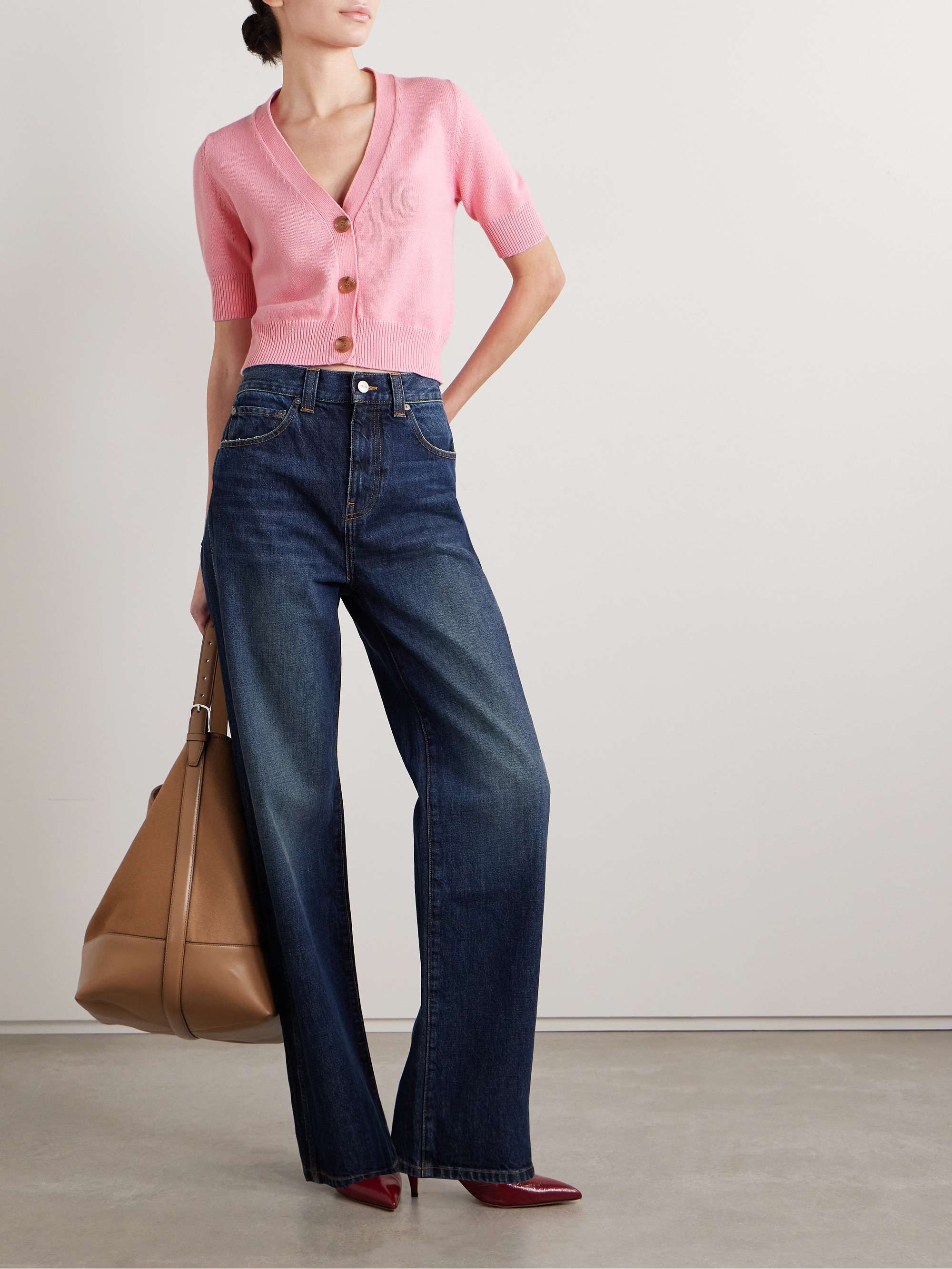 ALLUDE 