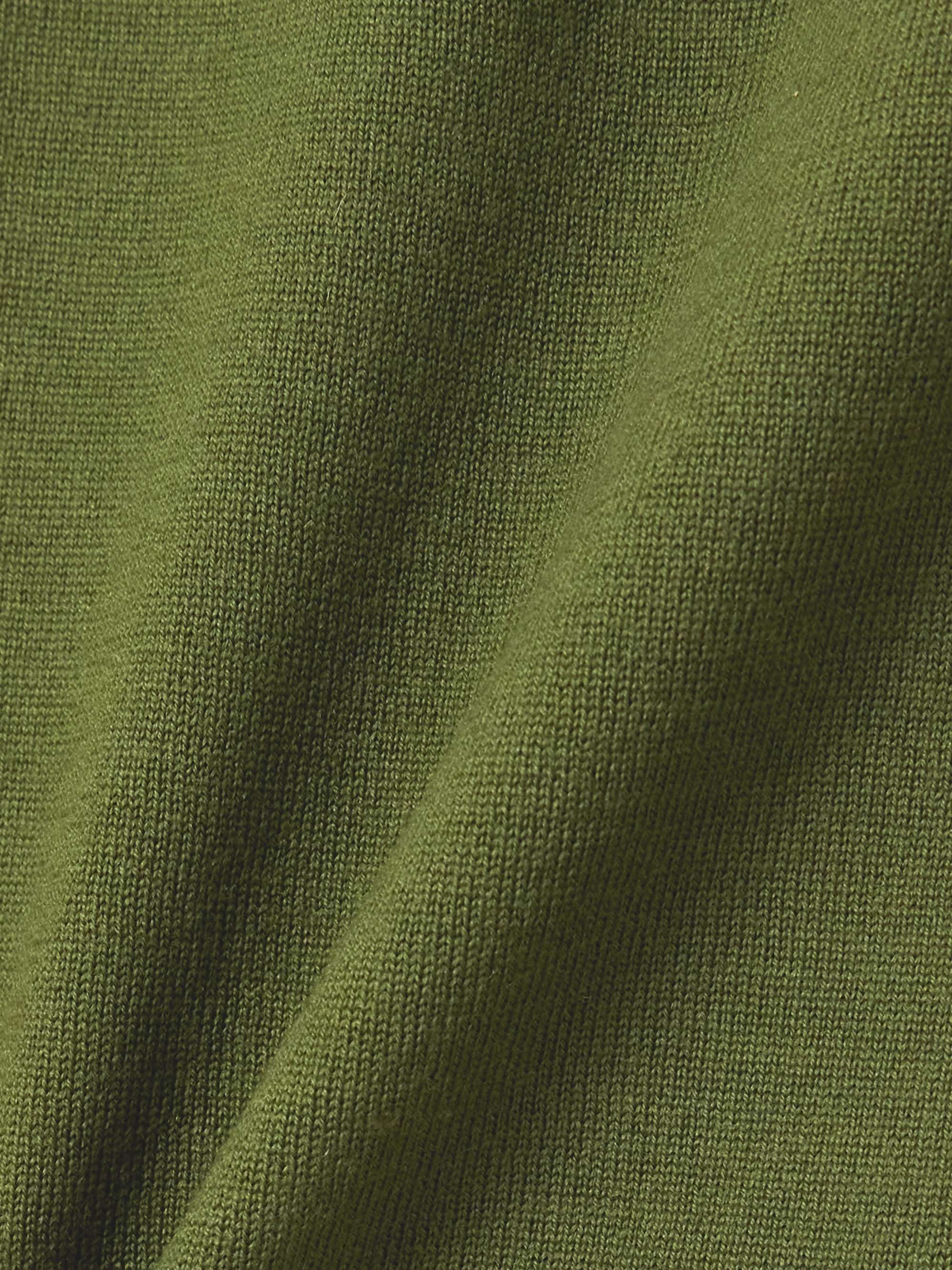 ALLUDE 