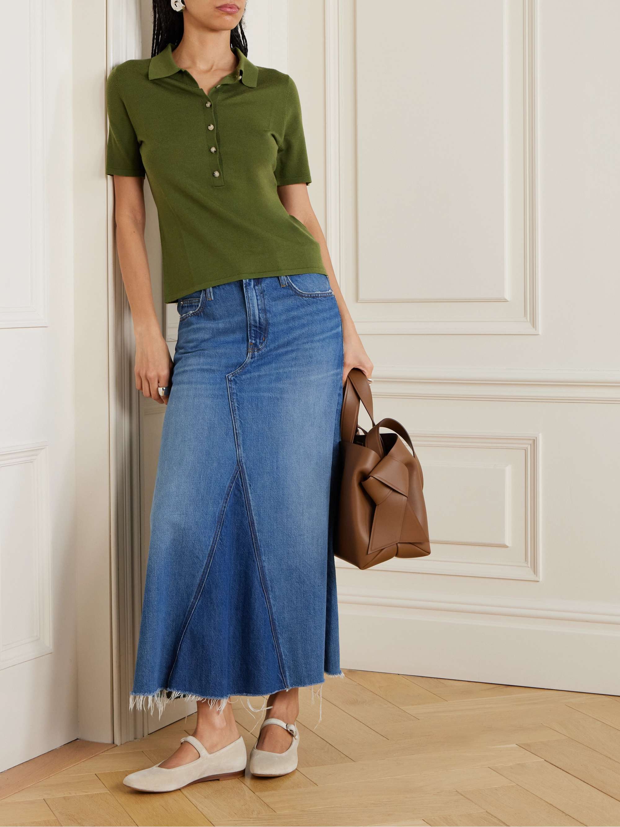 ALLUDE 