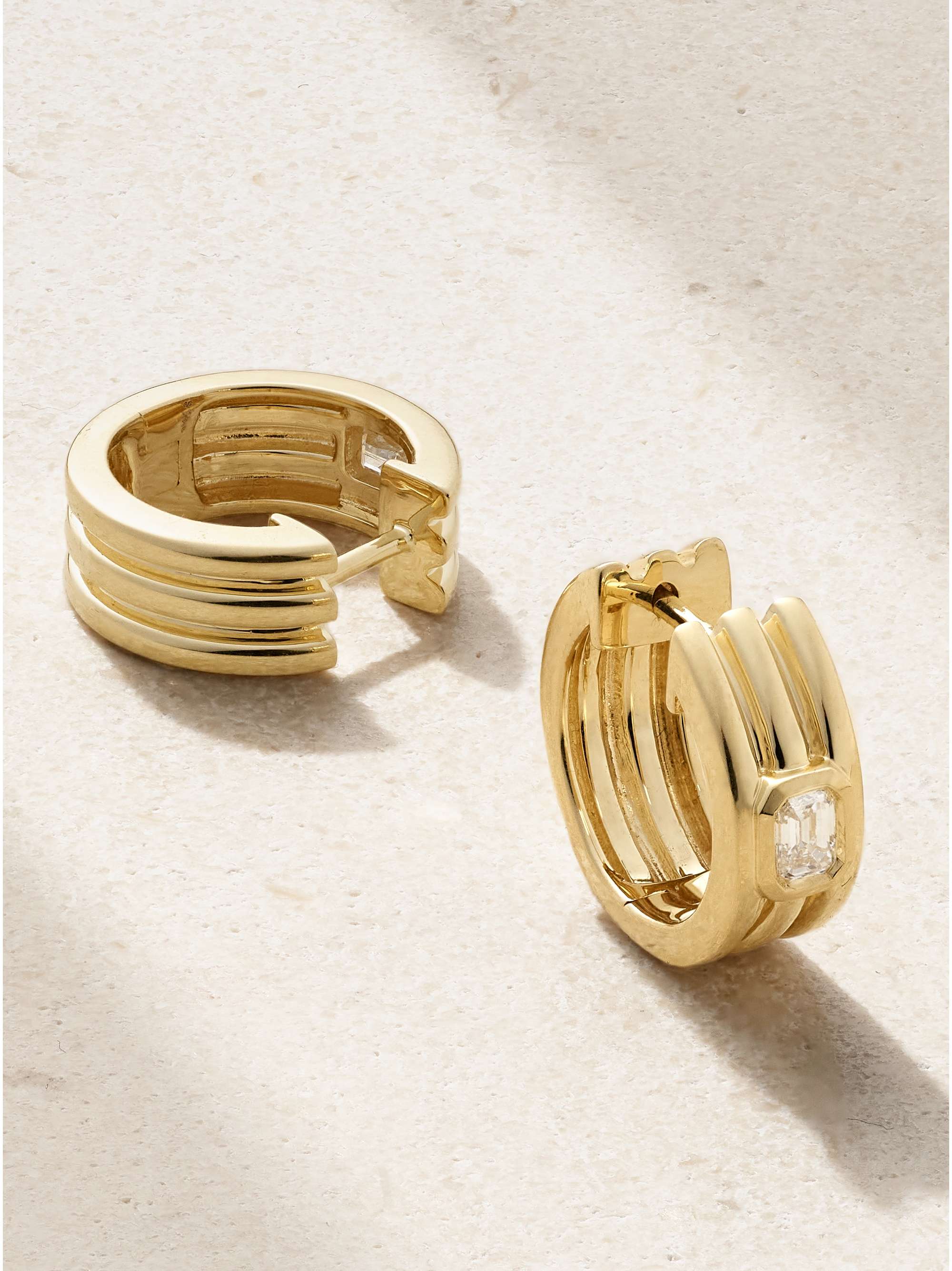 STONE AND STRAND 