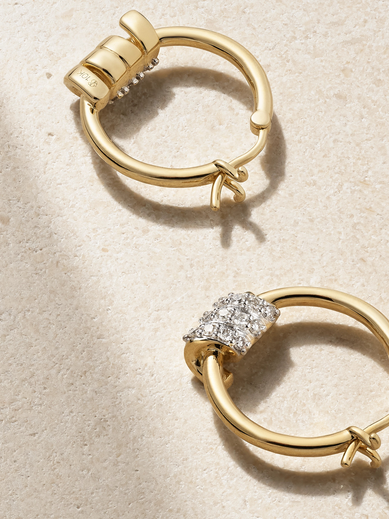 STONE AND STRAND TWINKLING TWINE 10-KARAT GOLD DIAMOND HOOP EARRINGS