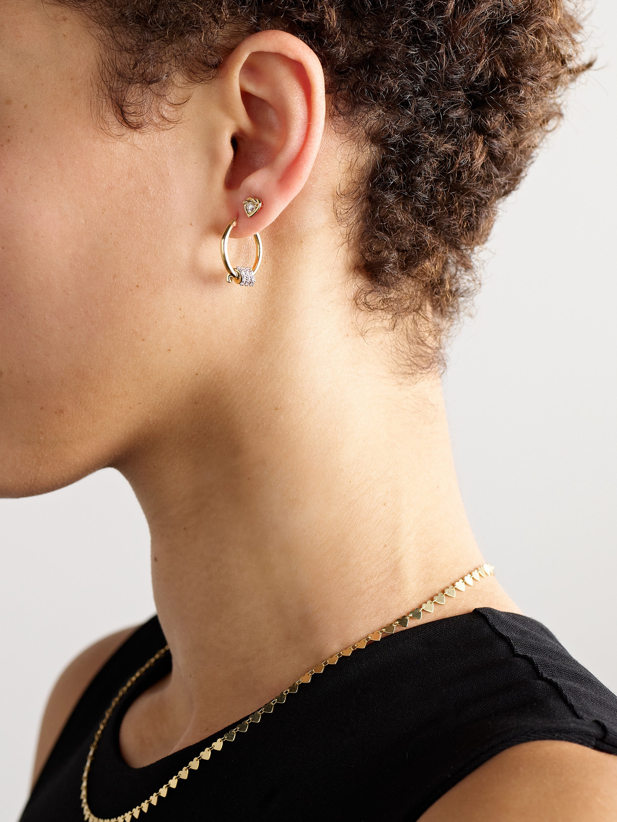 STONE AND STRAND TWINKLING TWINE 10-KARAT GOLD DIAMOND HOOP EARRINGS