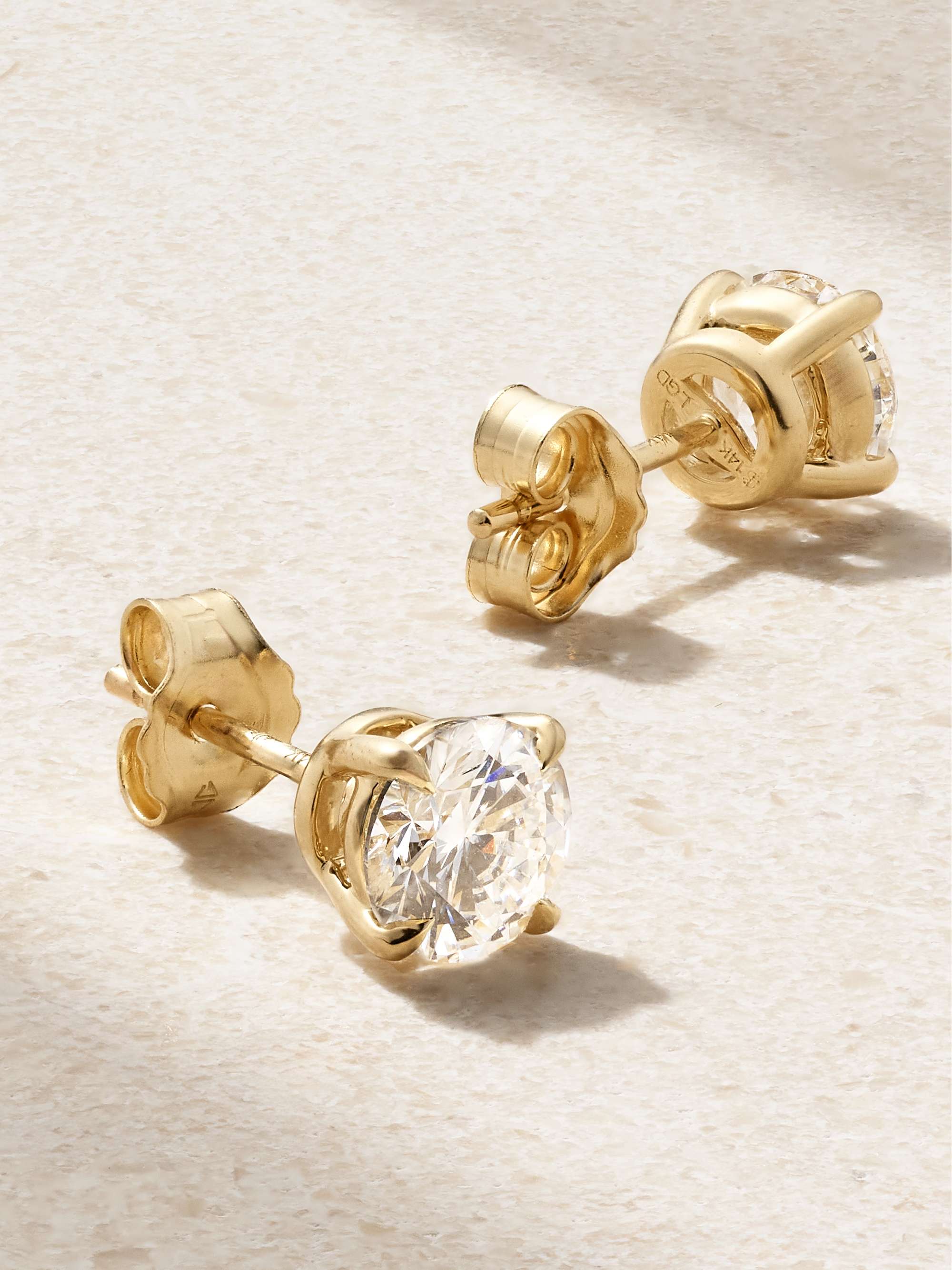 STONE AND STRAND 