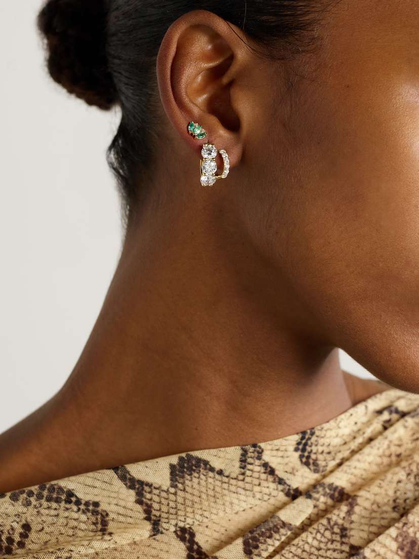 STONE AND STRAND 14-karat Gold Laboratory-grown Diamond Hoop Earrings - detail view in Gold