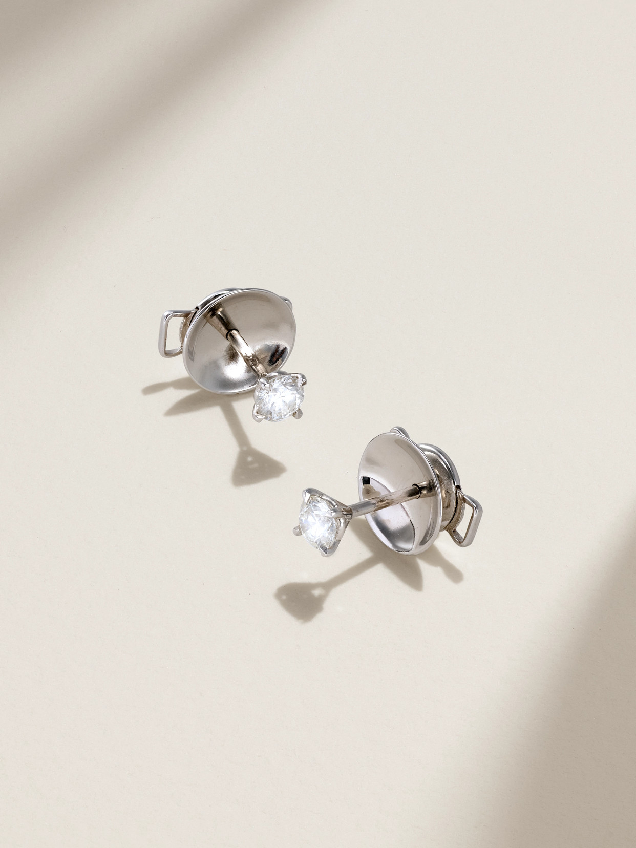 David Morris 18-karat White Gold Diamond Earrings In Silver