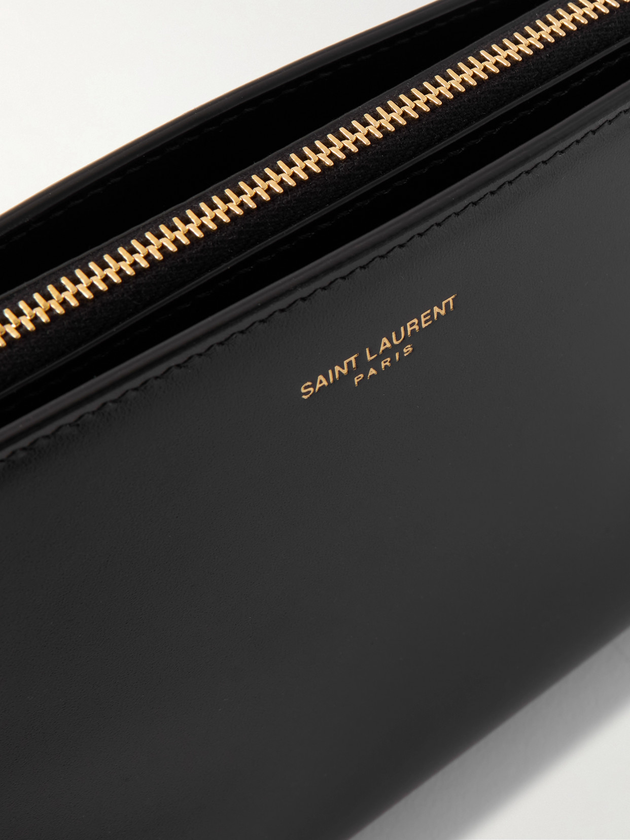 Saint Laurent Leather Shoulder Bag In Black