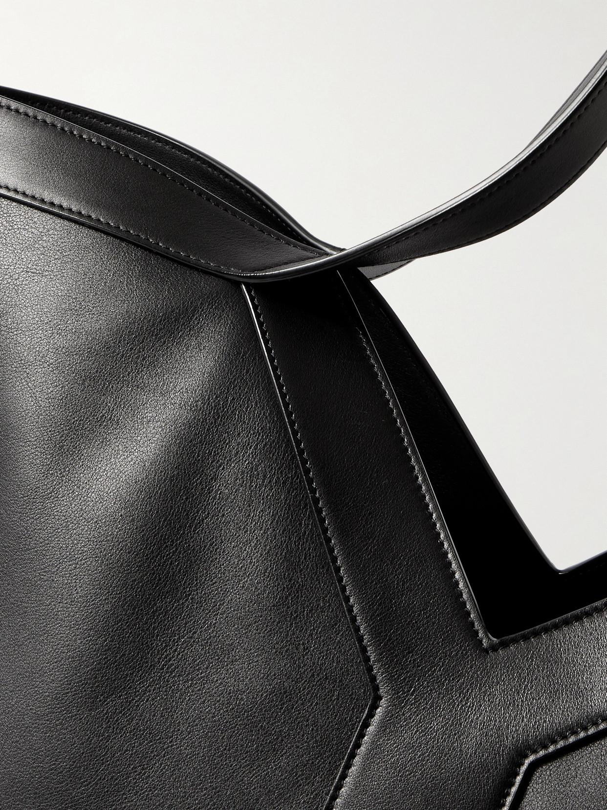 Saint Laurent Why Leather Tote In Black