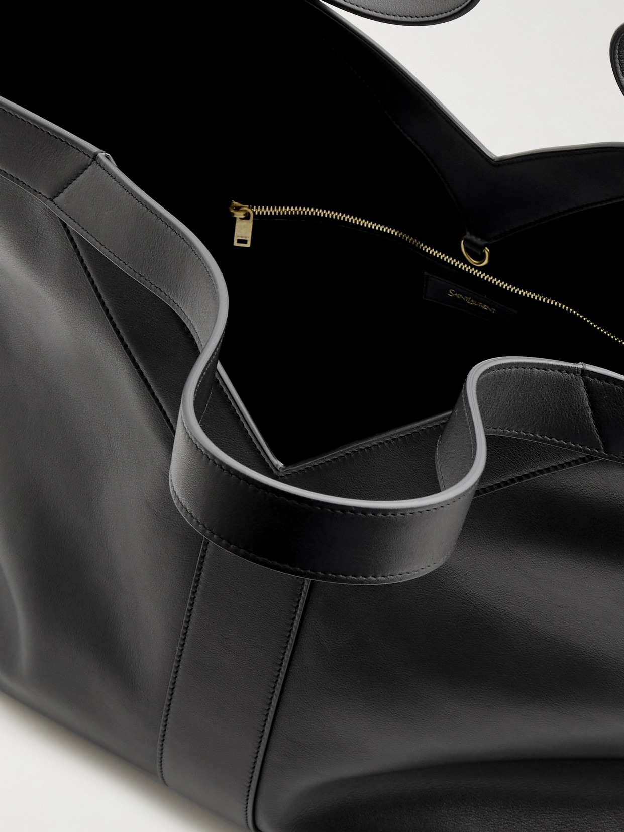 Saint Laurent Why Leather Tote In Black