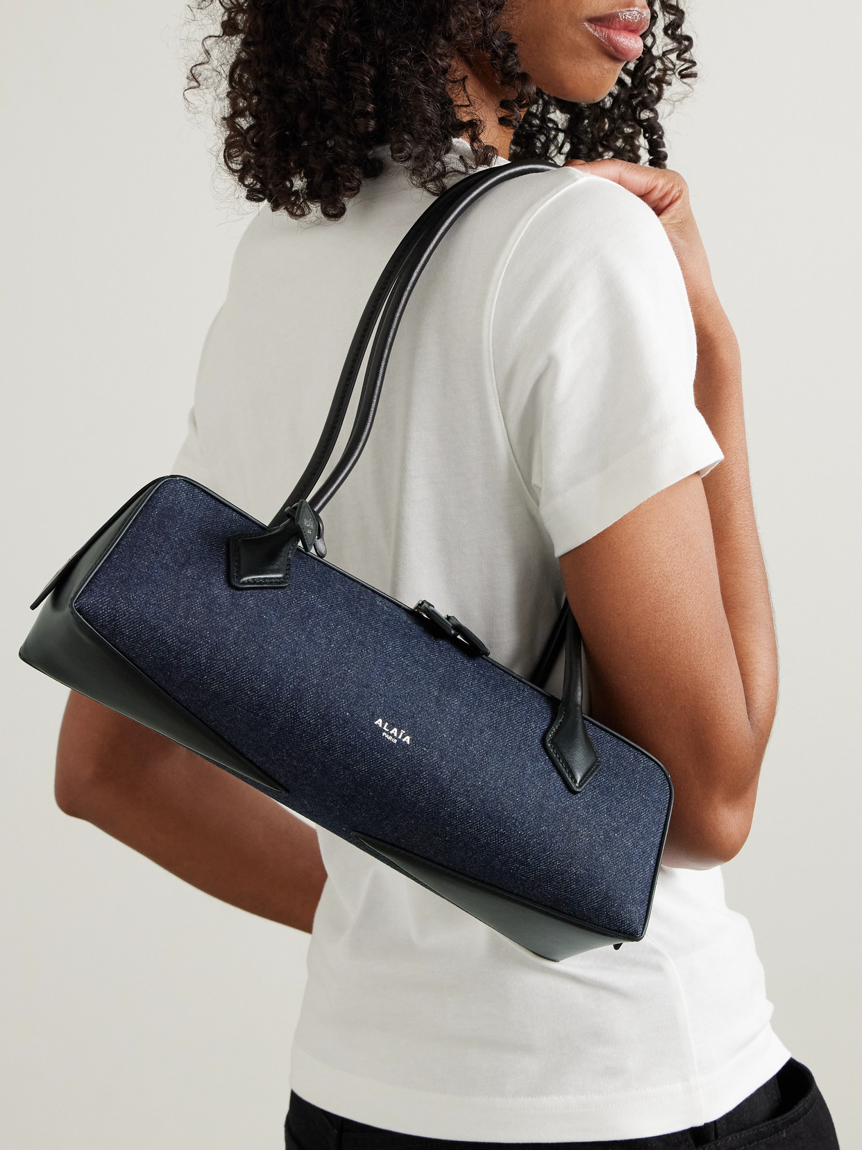 Alaïa Le Teckel Medium Denim Shoulder Bag In Blue