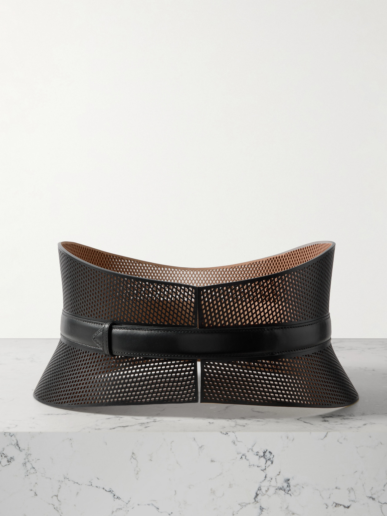 Alaïa Neo Bustier Laser-cut Leather Belt In Black