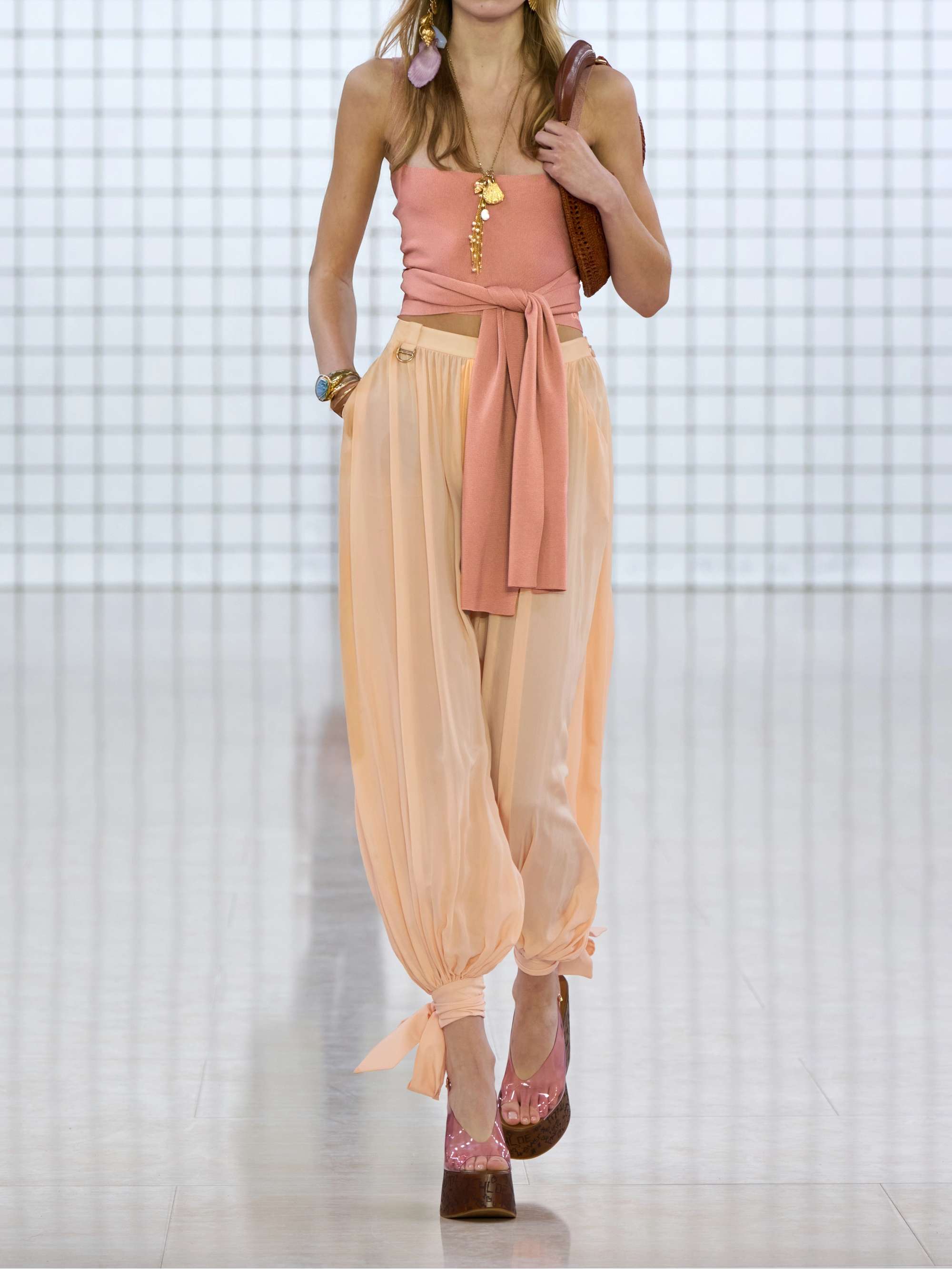 CHLOÉ 