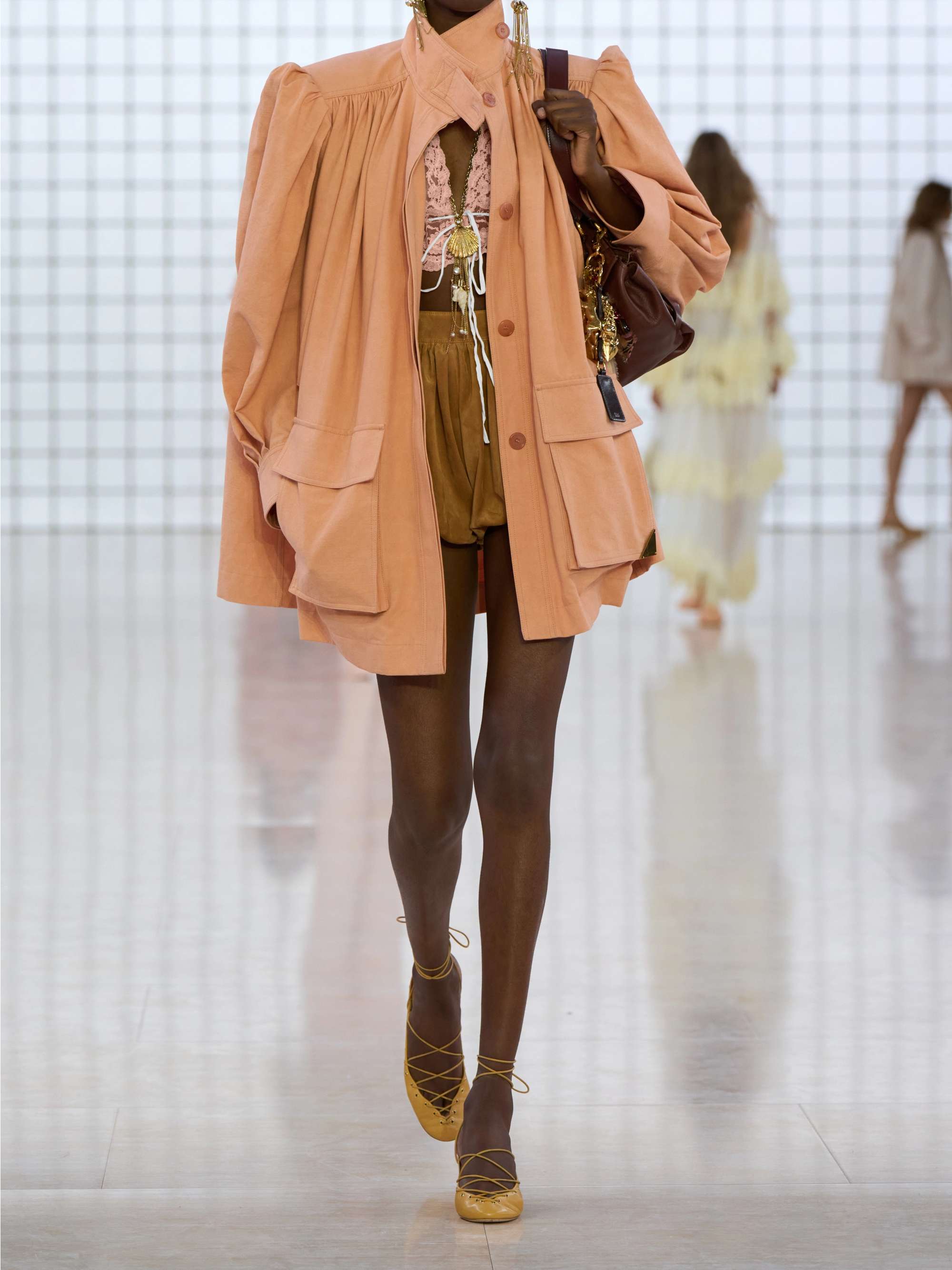 CHLOÉ 