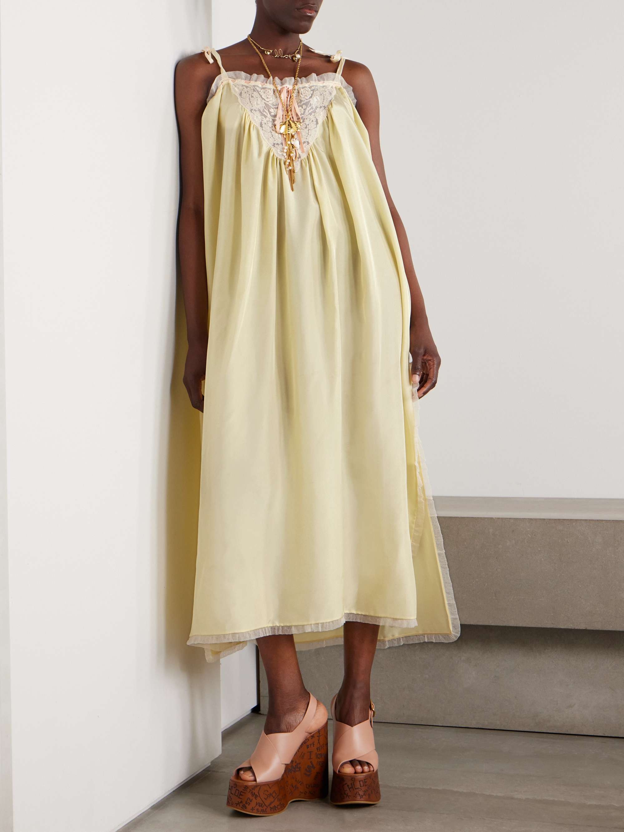 CHLOÉ 