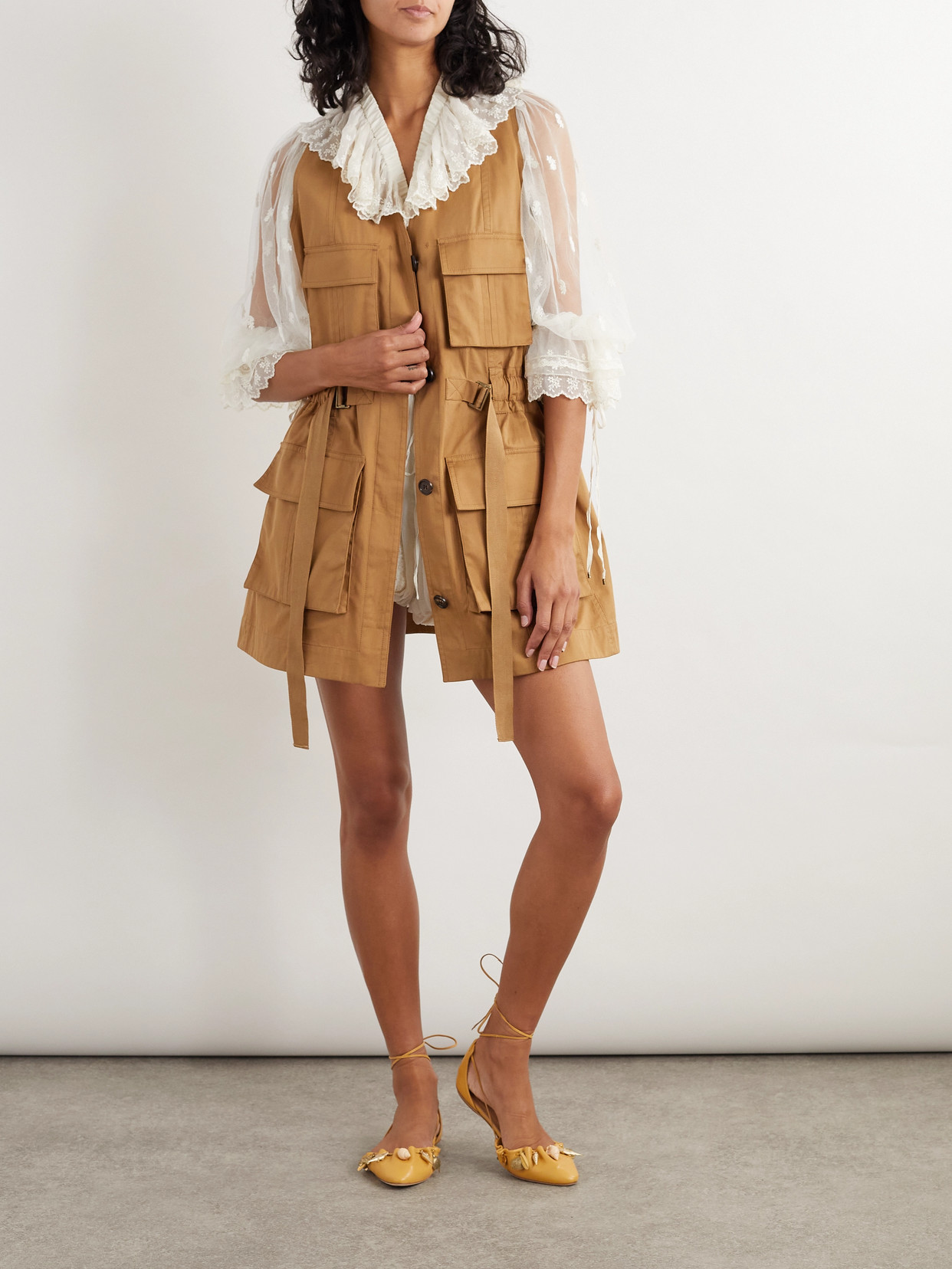 Chloé Buckled Cotton-twill Vest In Neutrals