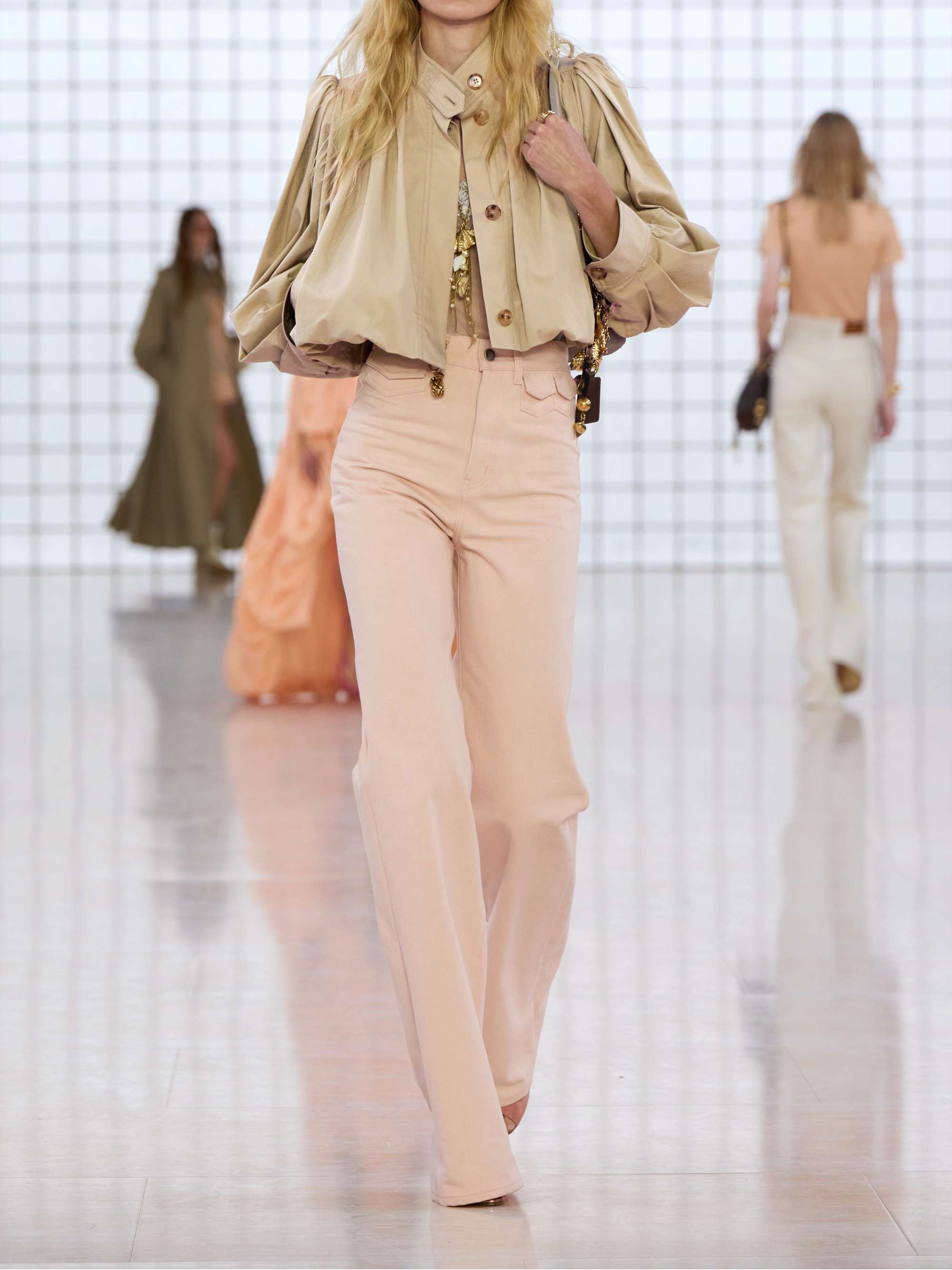 CHLOÉ 