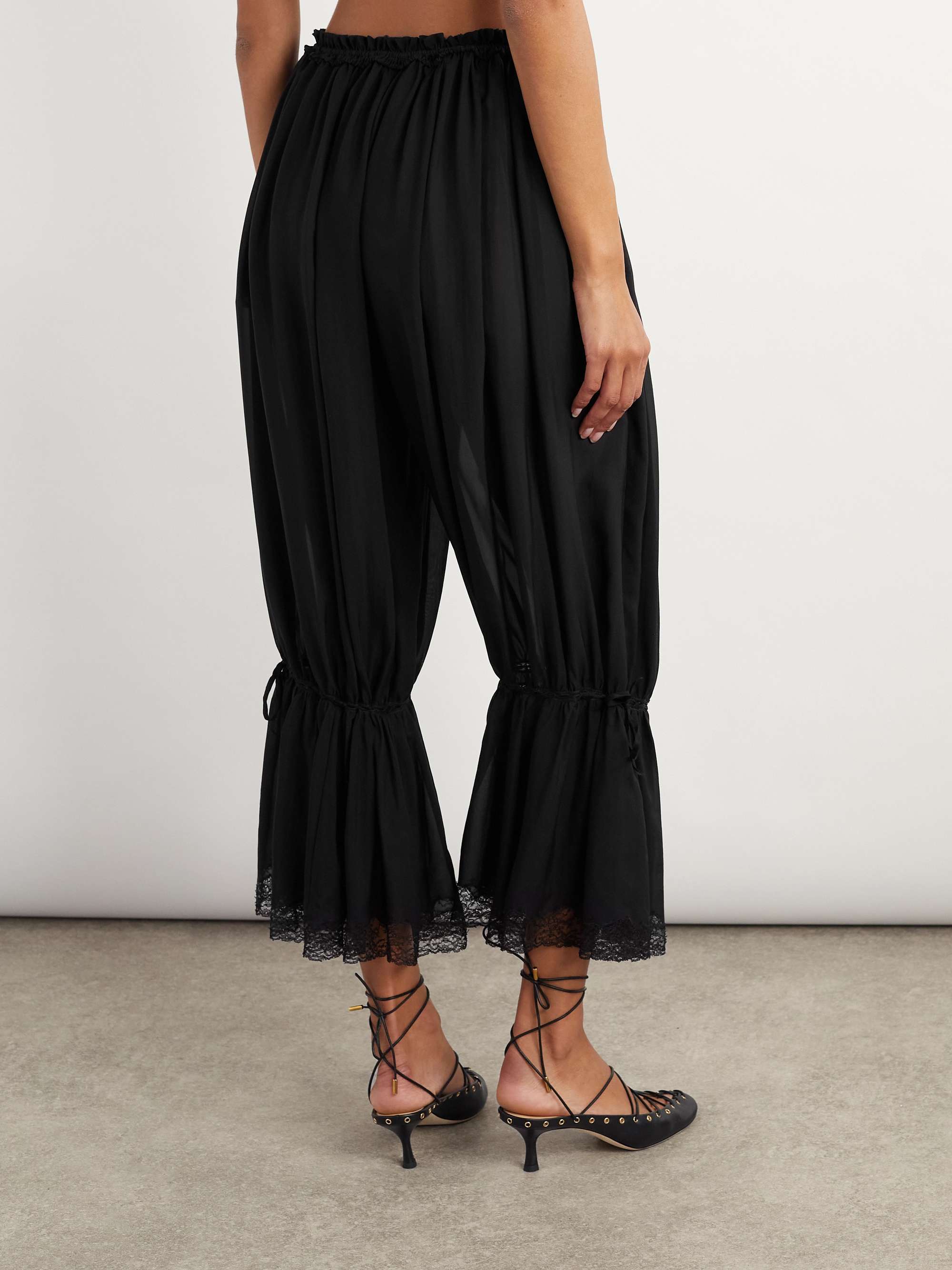 CHLOÉ 