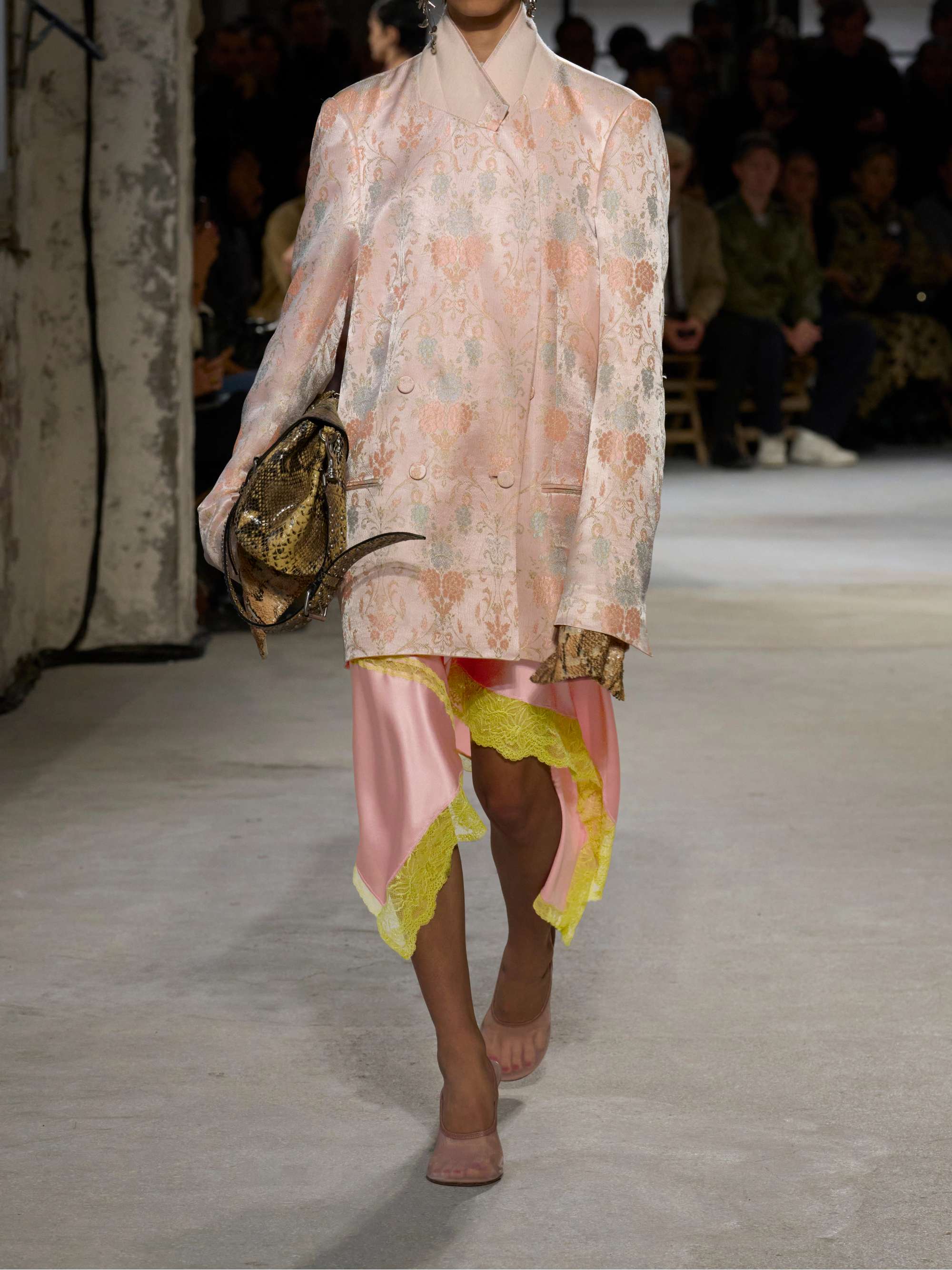 DRIES VAN NOTEN 