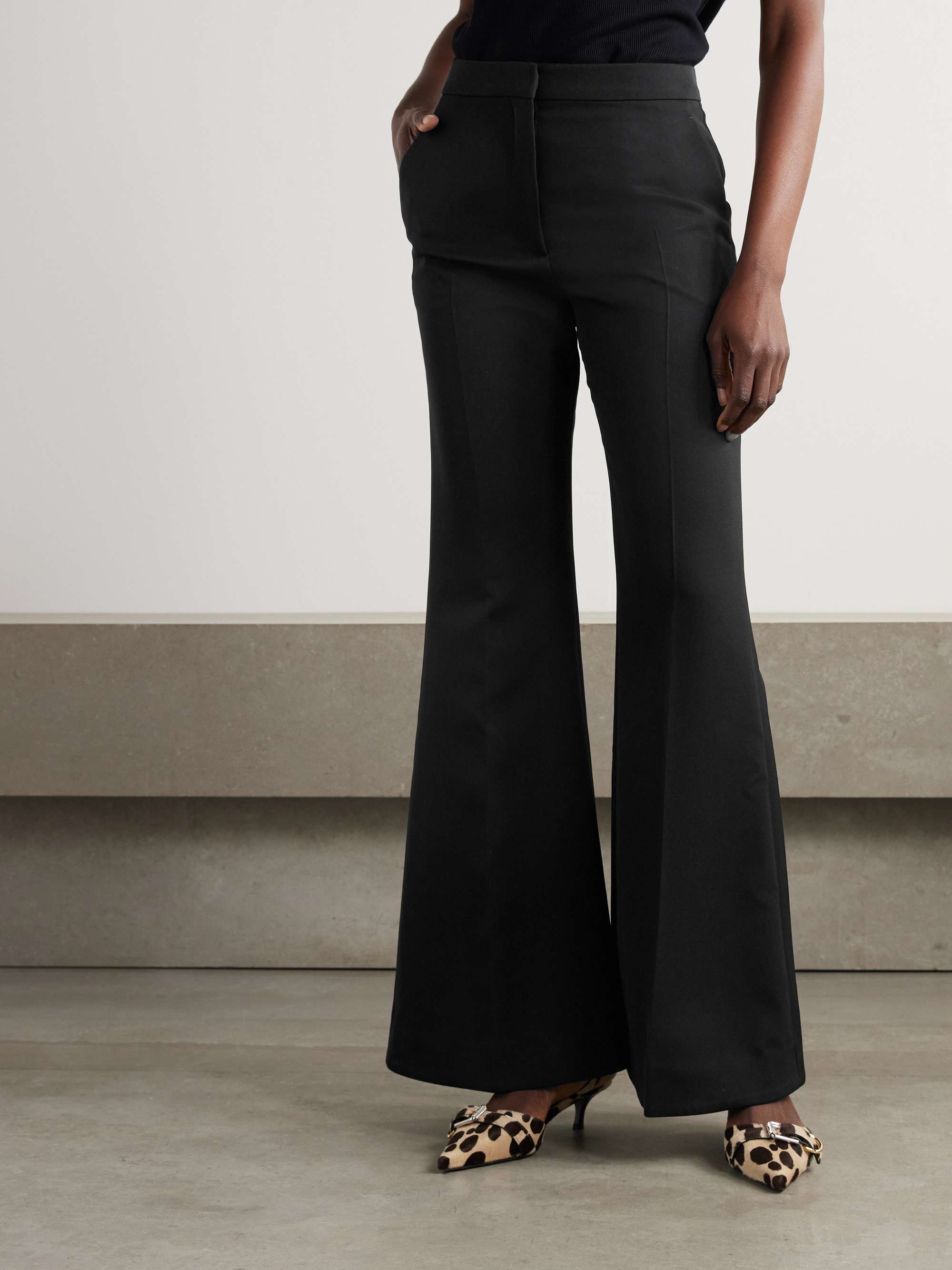 GIVENCHY 
