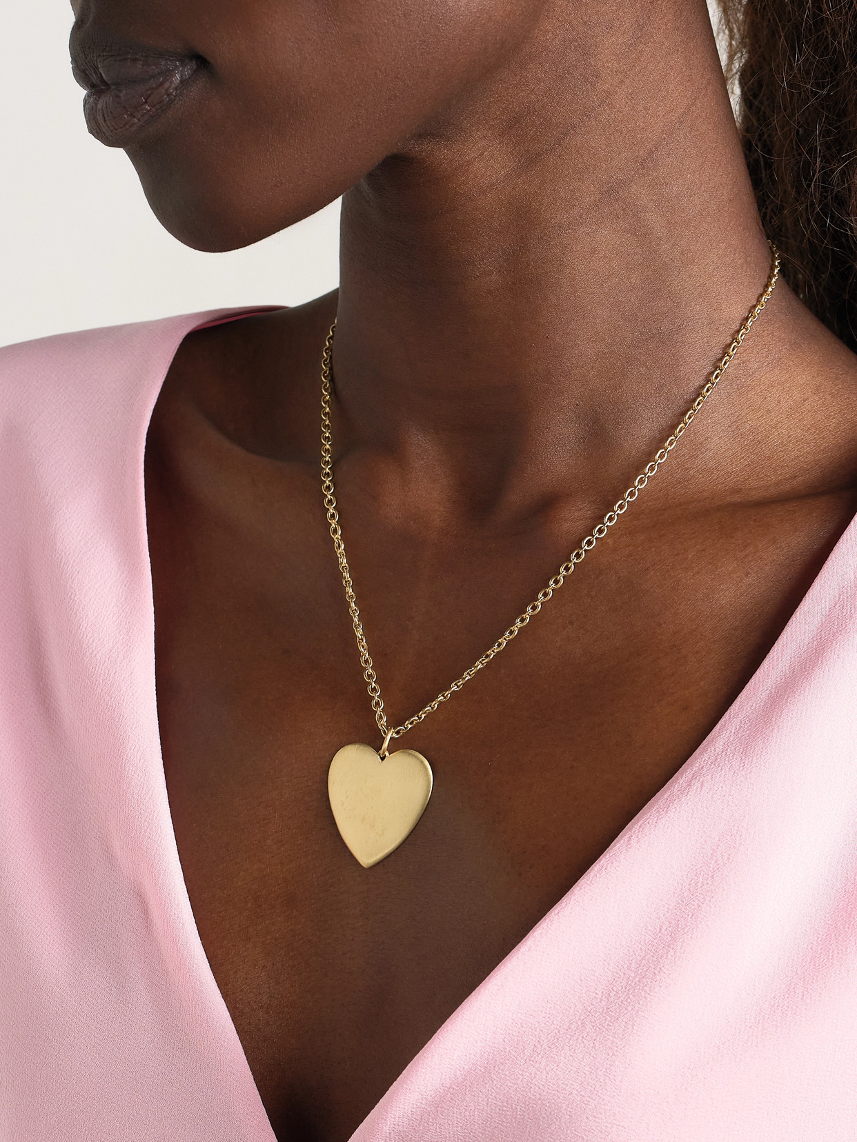 Irene Neuwirth Large Heart 18-karat Gold Necklace In Gold