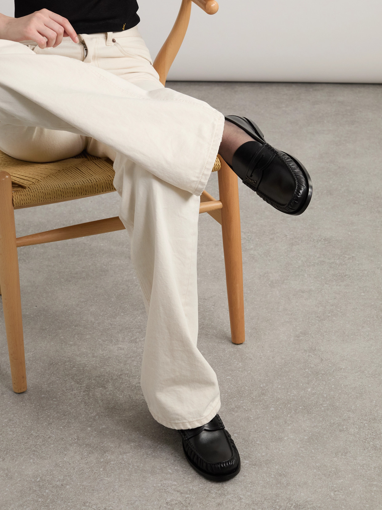 Saint Laurent Le Loafer Glossed-leather Loafers In Black