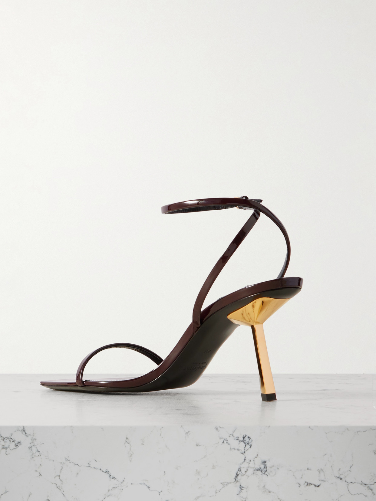SAINT LAURENT LEE PATENT-LEATHER SANDALS