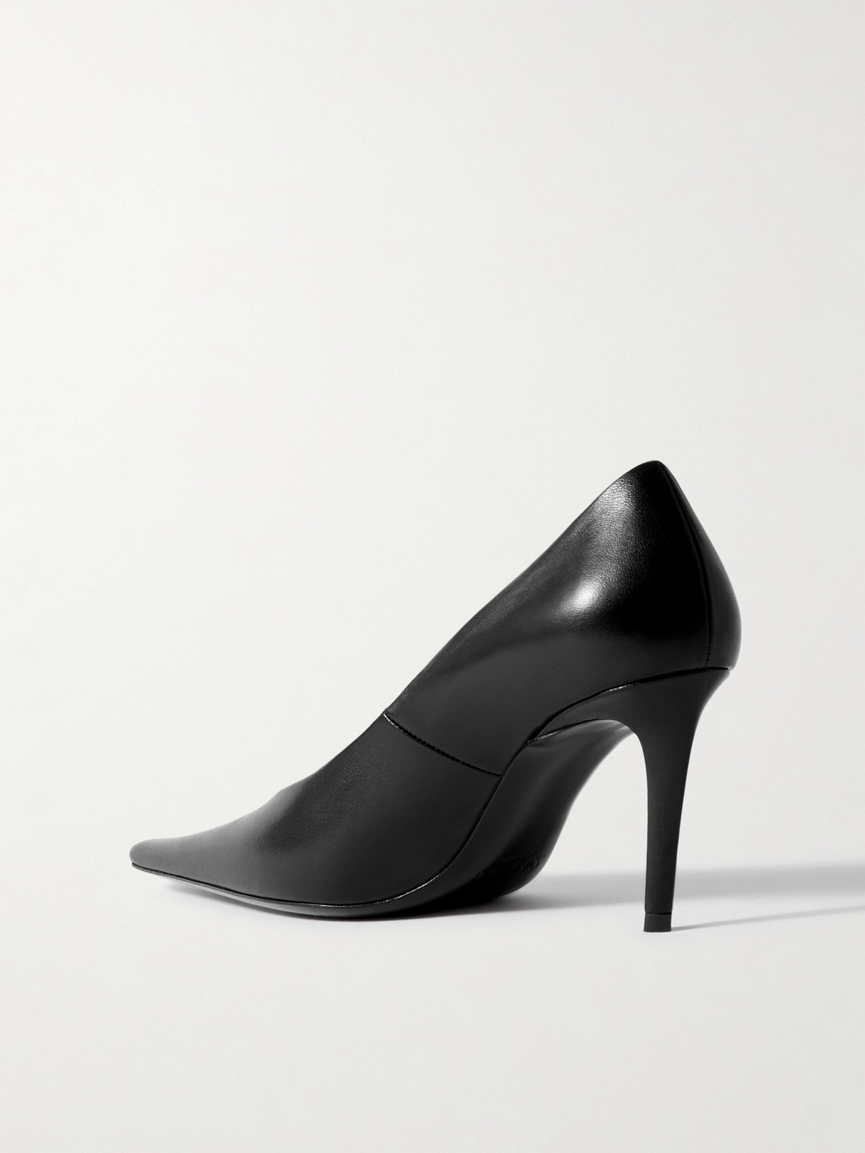 Saint Laurent Blade 110 Patent Leather Pumps In Black