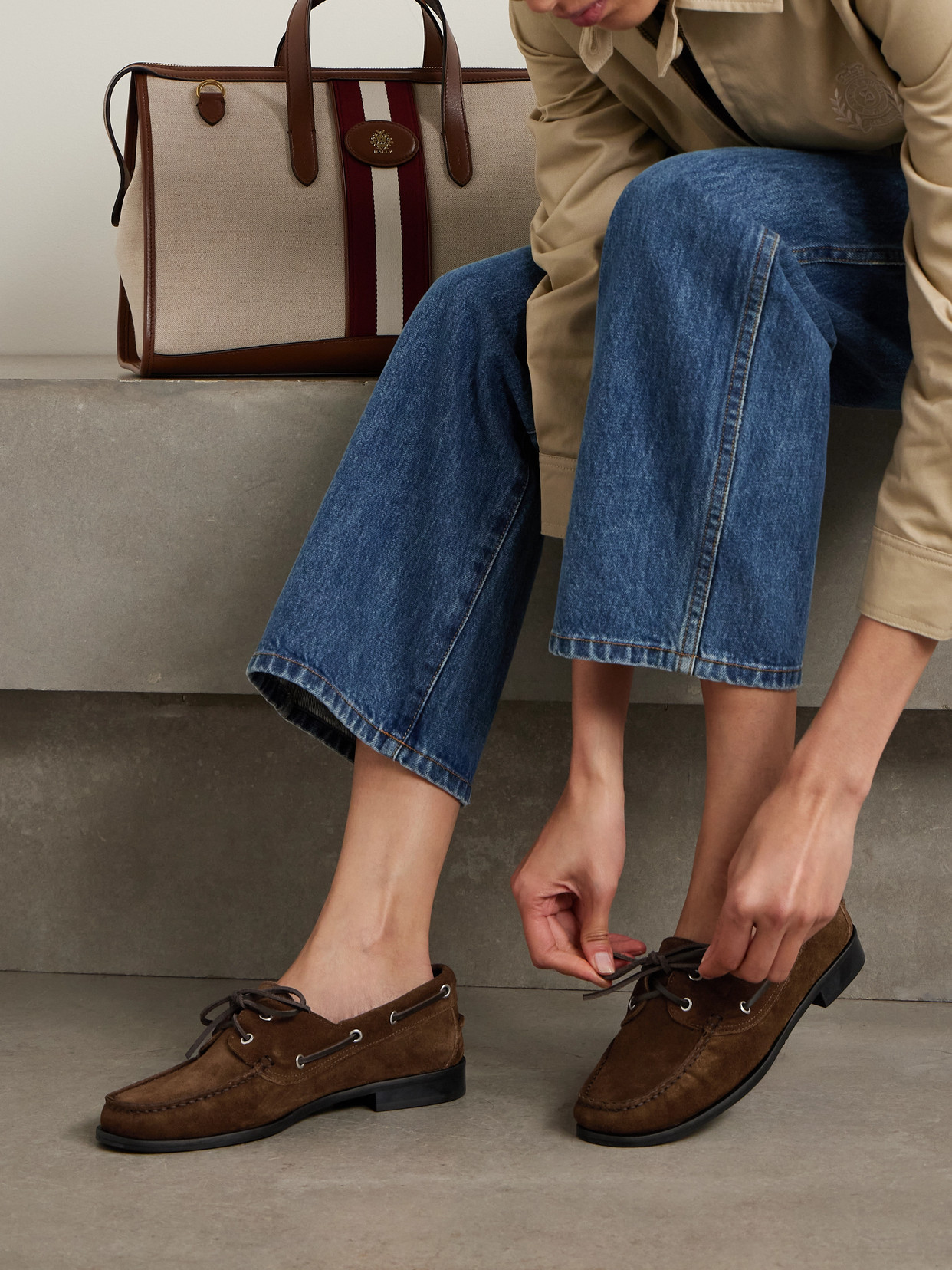 Aeyde Harris Cow Suede Leather Tobacco