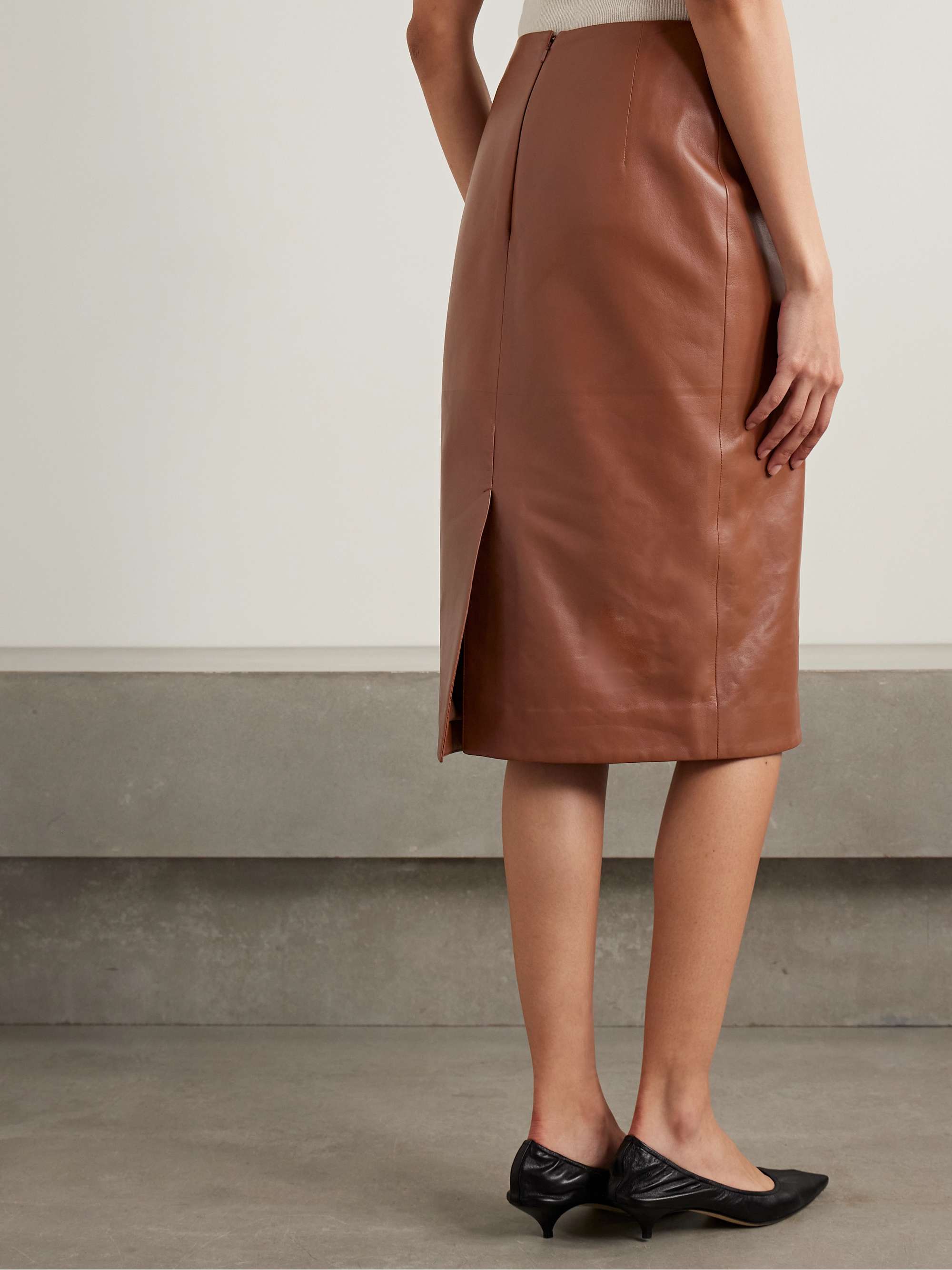 GABRIELA HEARST 