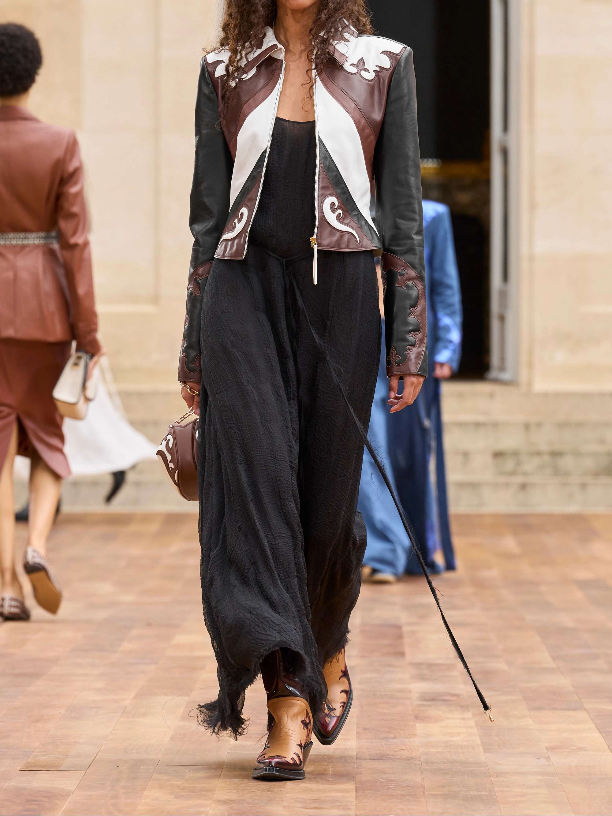 GABRIELA HEARST 