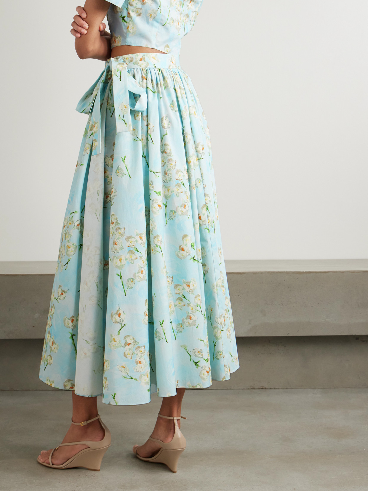 Emilia Wickstead Evelyna Pleated Floral-print Cotton-poplin Midi Wrap Skirt In Blue