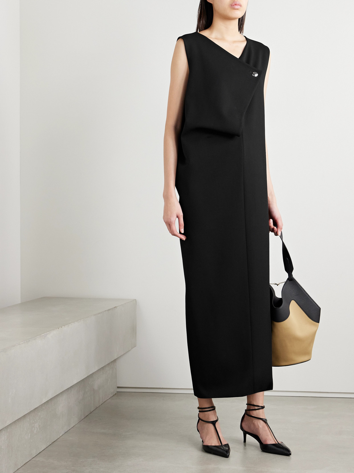 Khaite Sleeveless Asymmetric Dress In Black