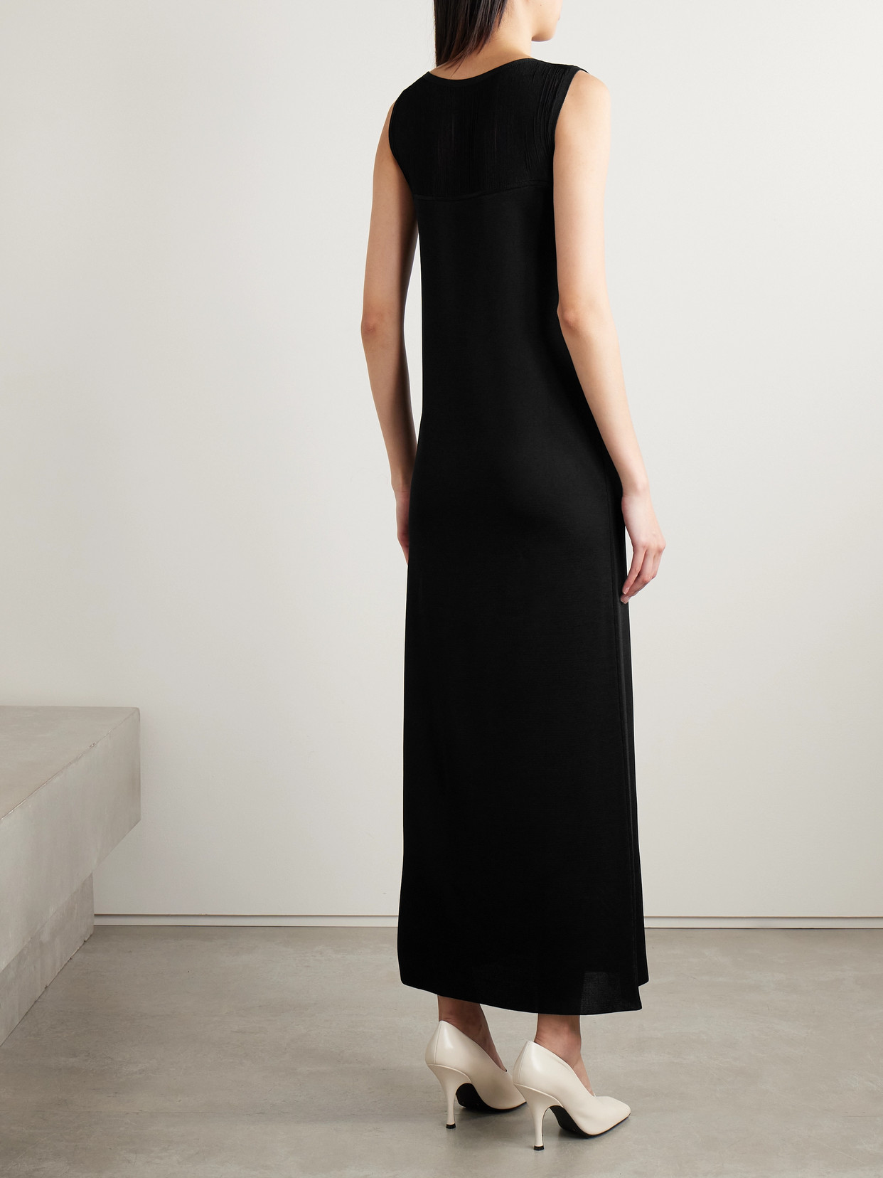 Khaite Ruslan Fringed Knitted Maxi Dress In Black