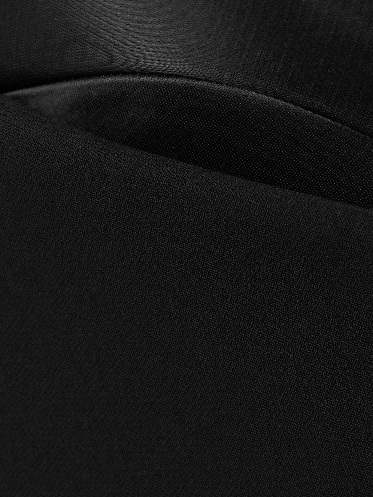 Khaite Strapless Black Top With Sweetheart Neckline In Black