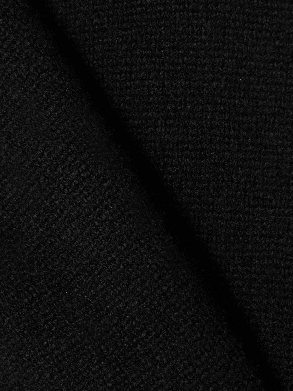 Khaite Davin Short Sleeve Cashmere Sweater In Black