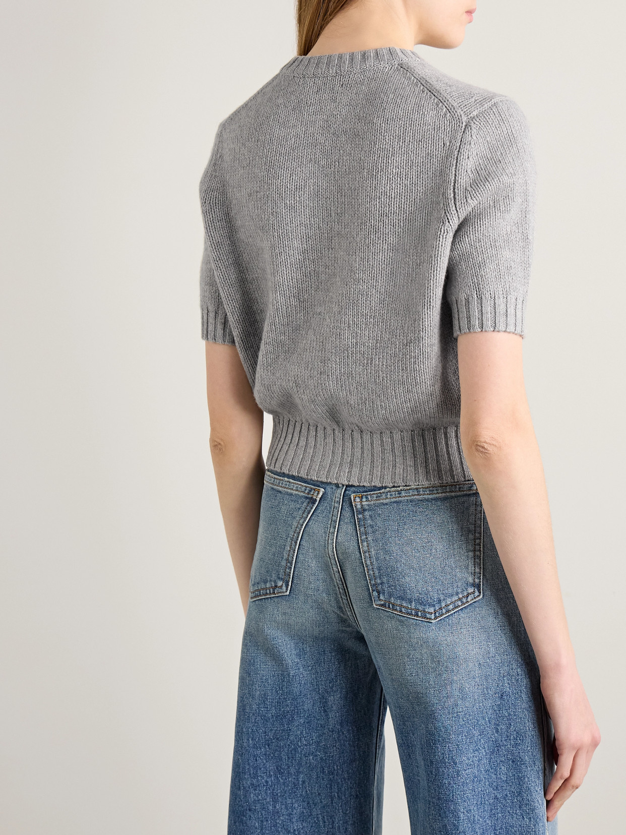 Khaite Short-sleeve Button-up Cardigan In Gray