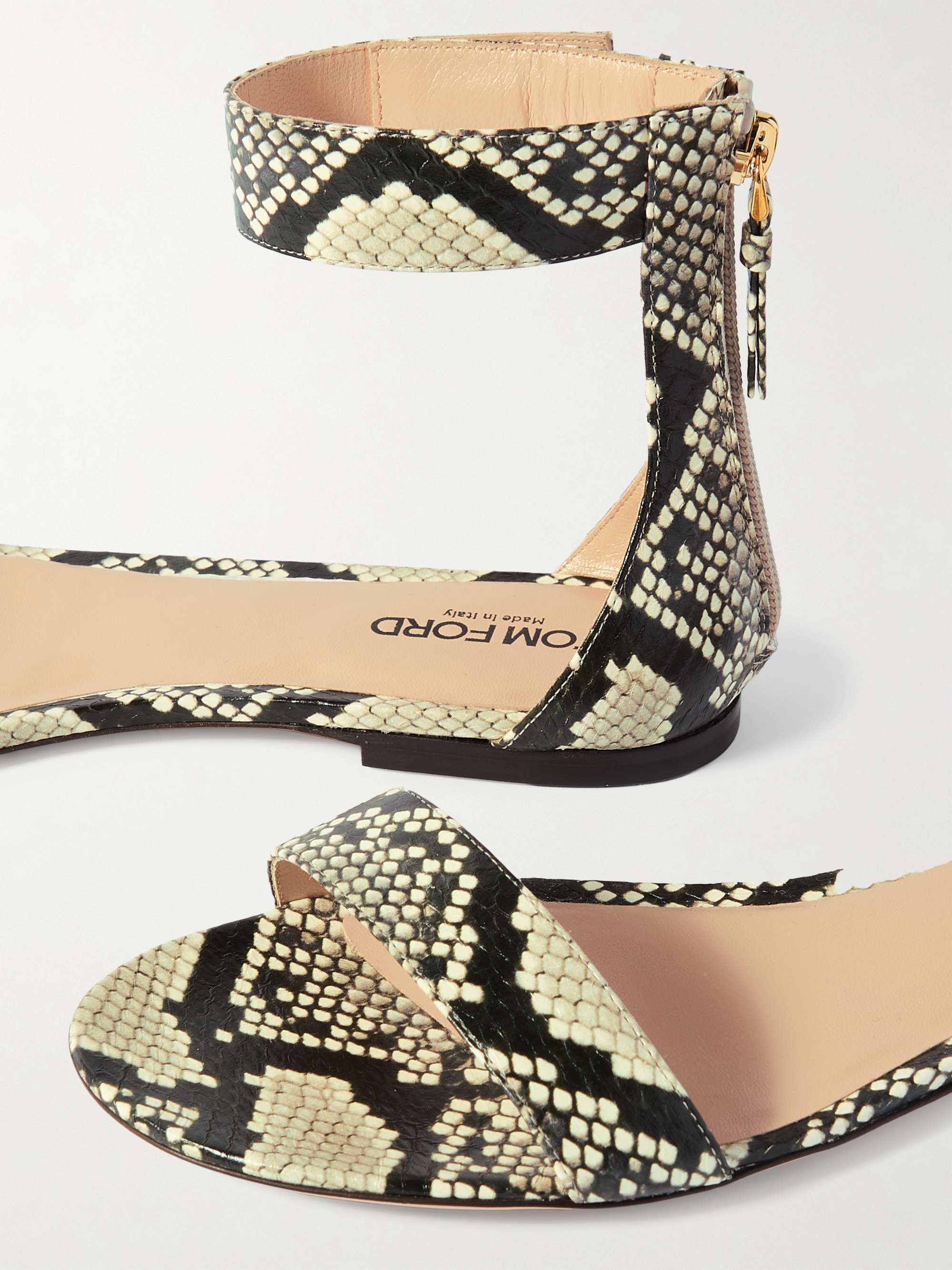 TOM FORD 