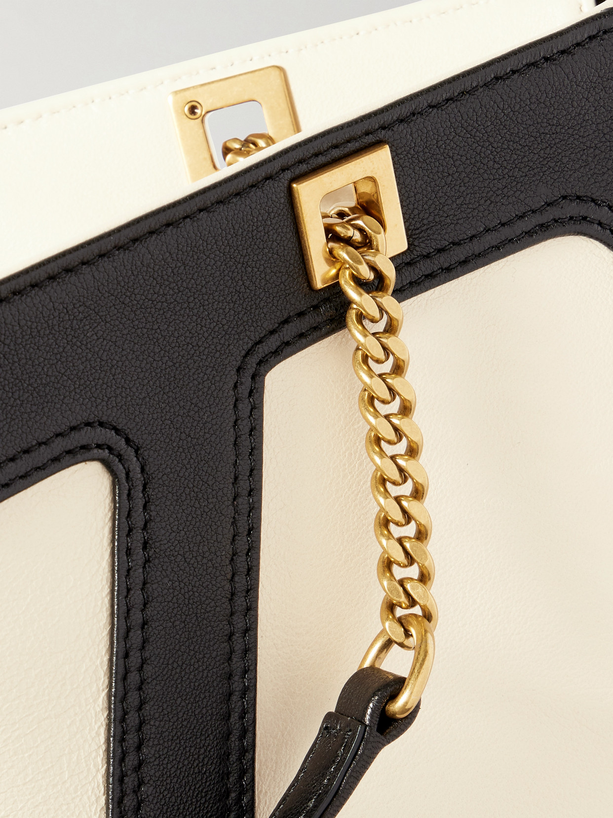 Valentino Medium Viva Superstar Leather Tote Bag In Off-white