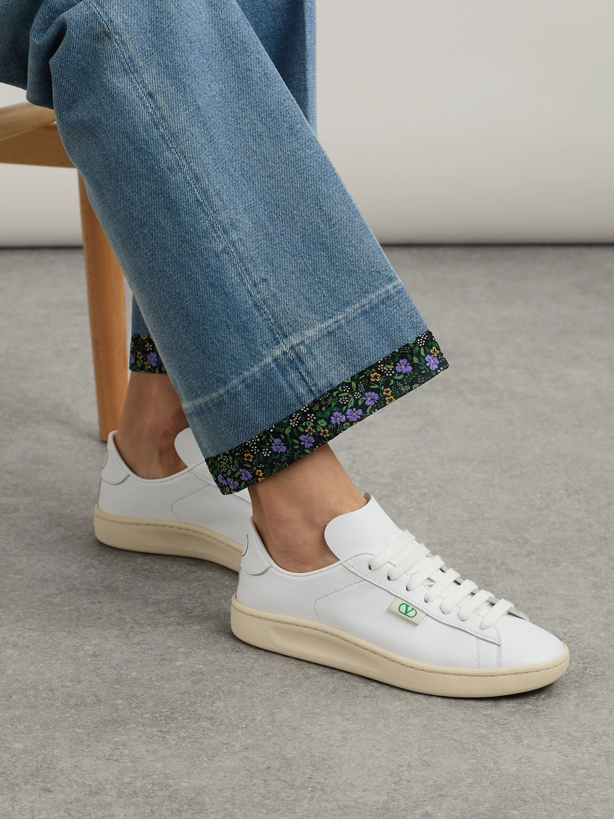 Valentino Royco Leather Sneakers In White