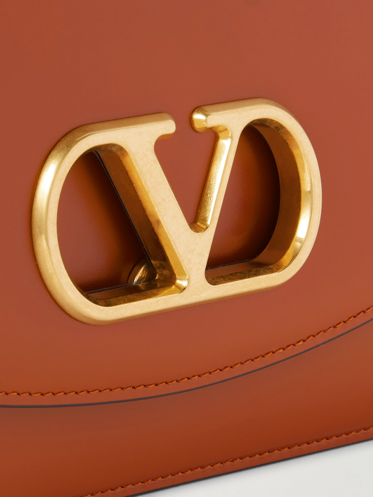 Valentino Cognac Leather Shoulder Bag In Brown