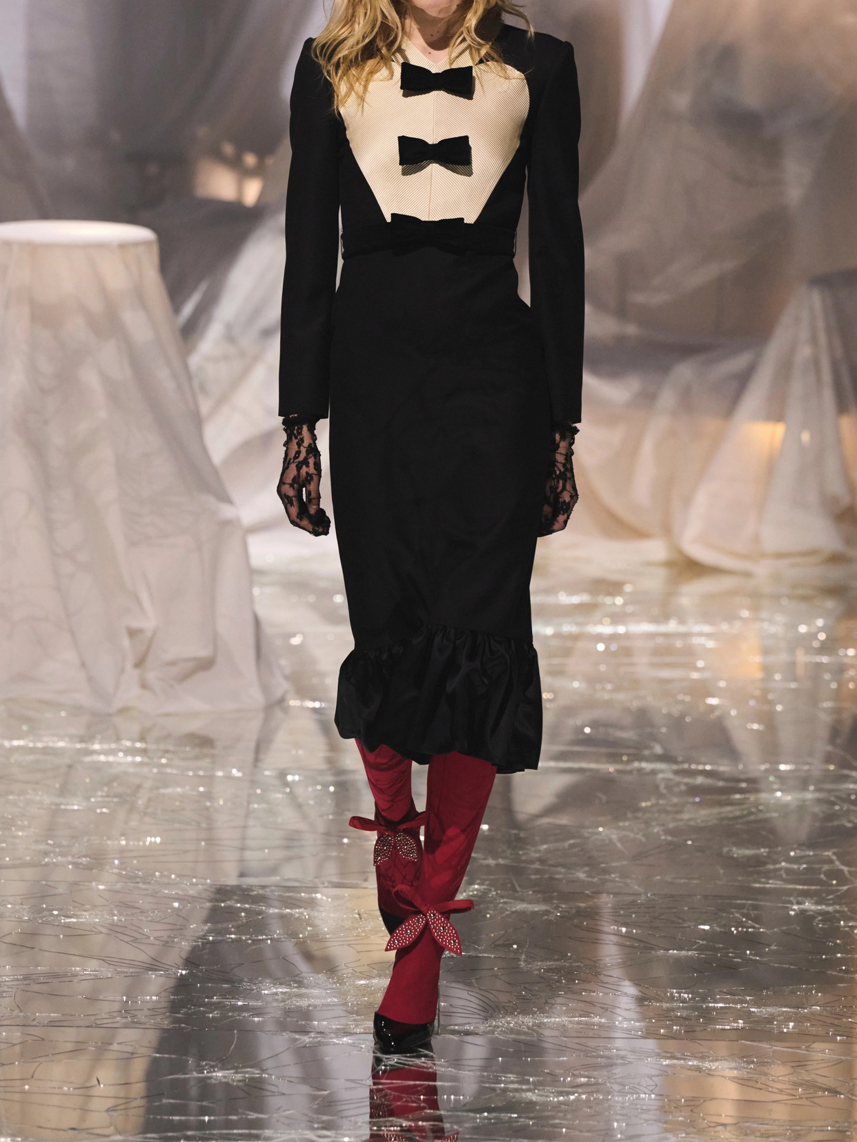 Shop Valentino 85 Embellished Suede-trimmed Patent-leather Pumps In Black