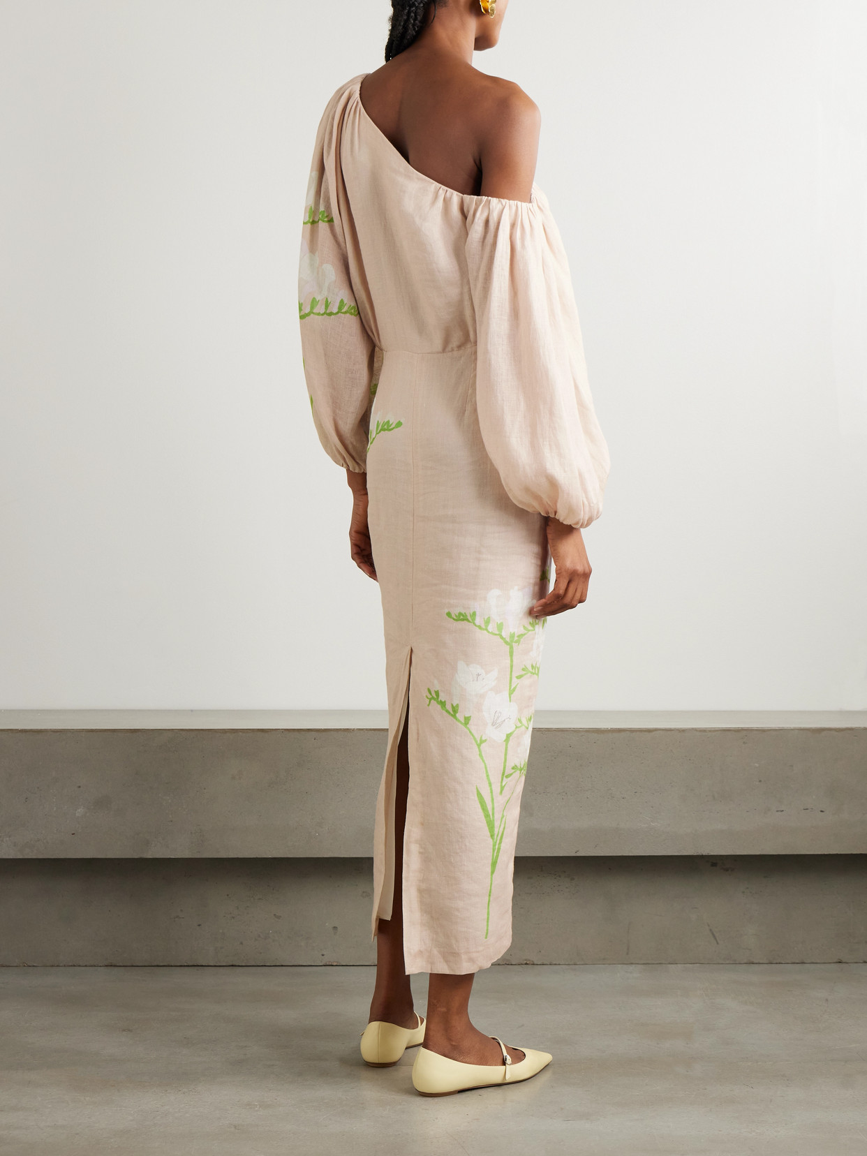 Bernadette Cara Off-the-shoulder Gathered Floral-print Linen Midi Dress In Neutral