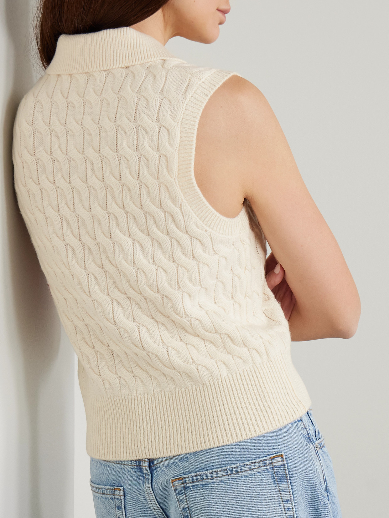 Frame Cable Wool Sleeveless Polo Sweater In Neutral