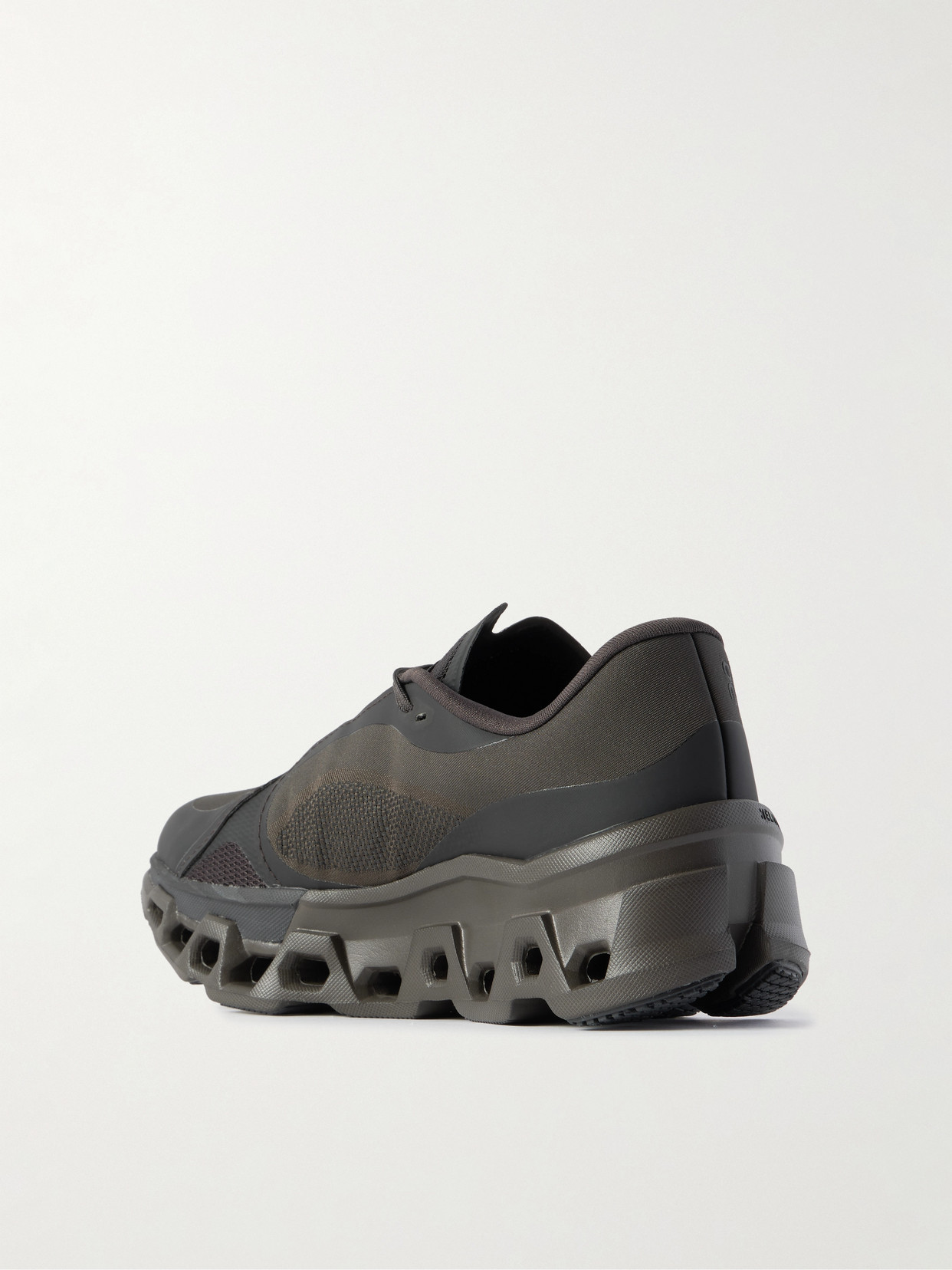 On Cloudmster 2 Rubber-trimmed Mesh Sneakers In Black