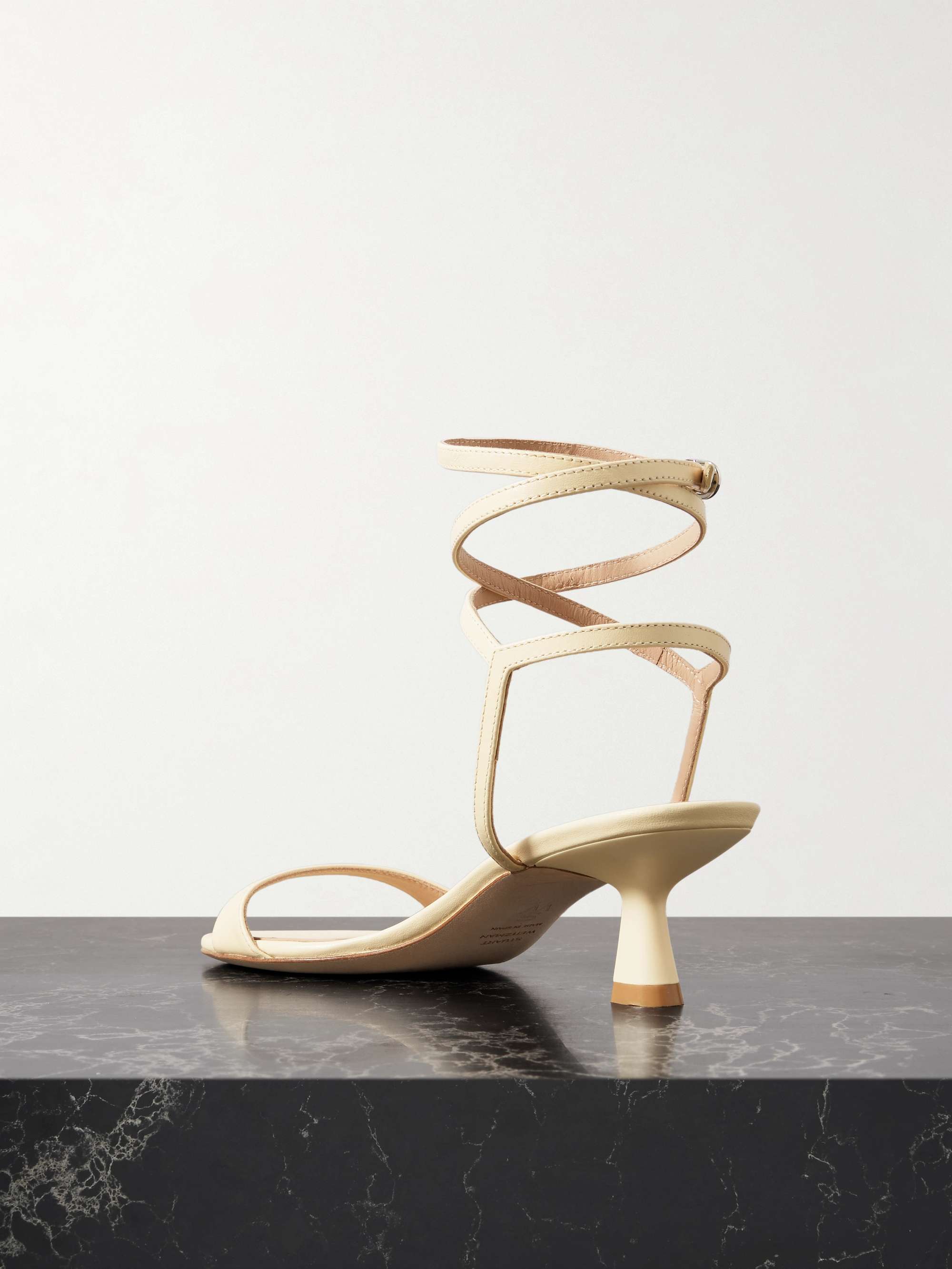 STUART WEITZMAN 