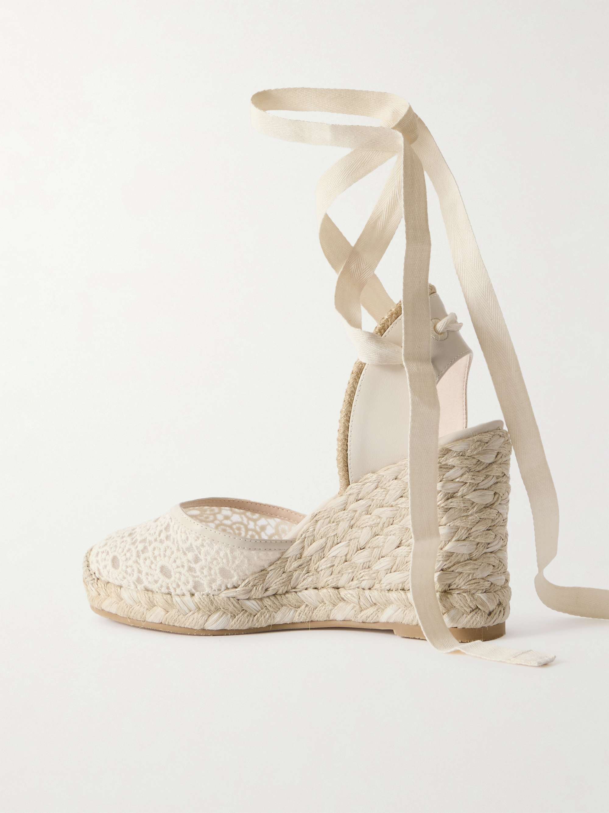 STUART WEITZMAN 