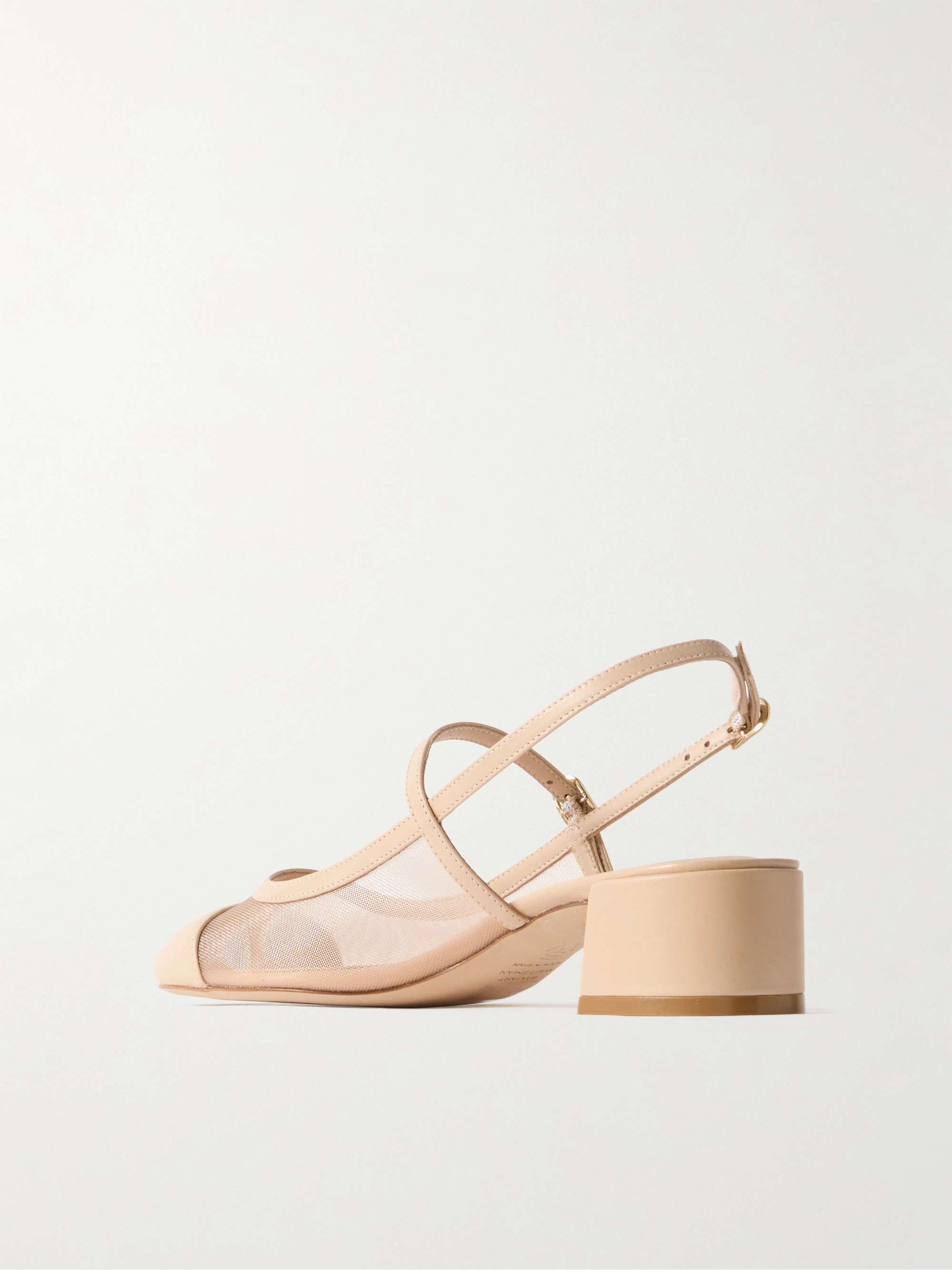 STUART WEITZMAN 