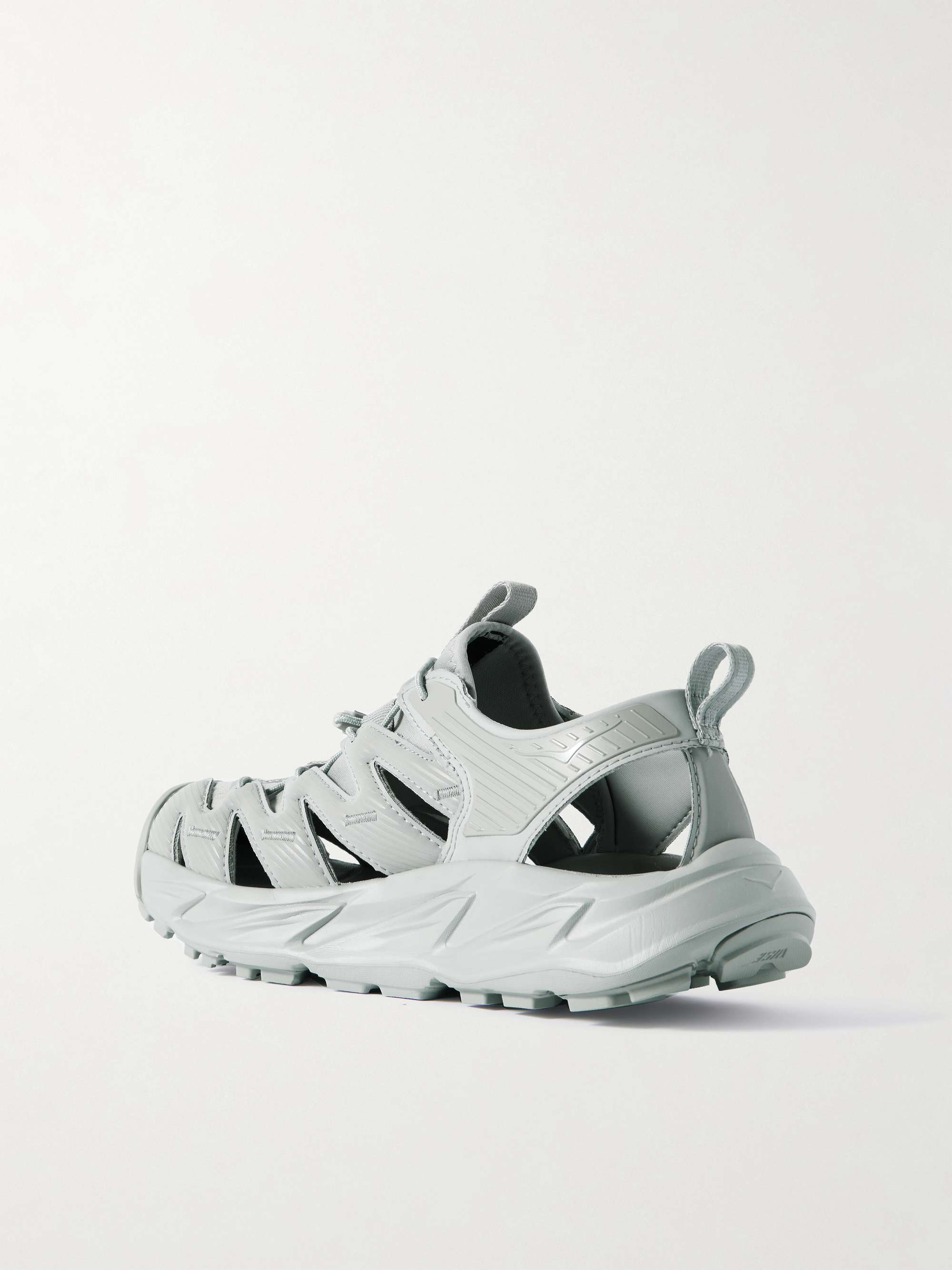 HOKA ONE ONE 