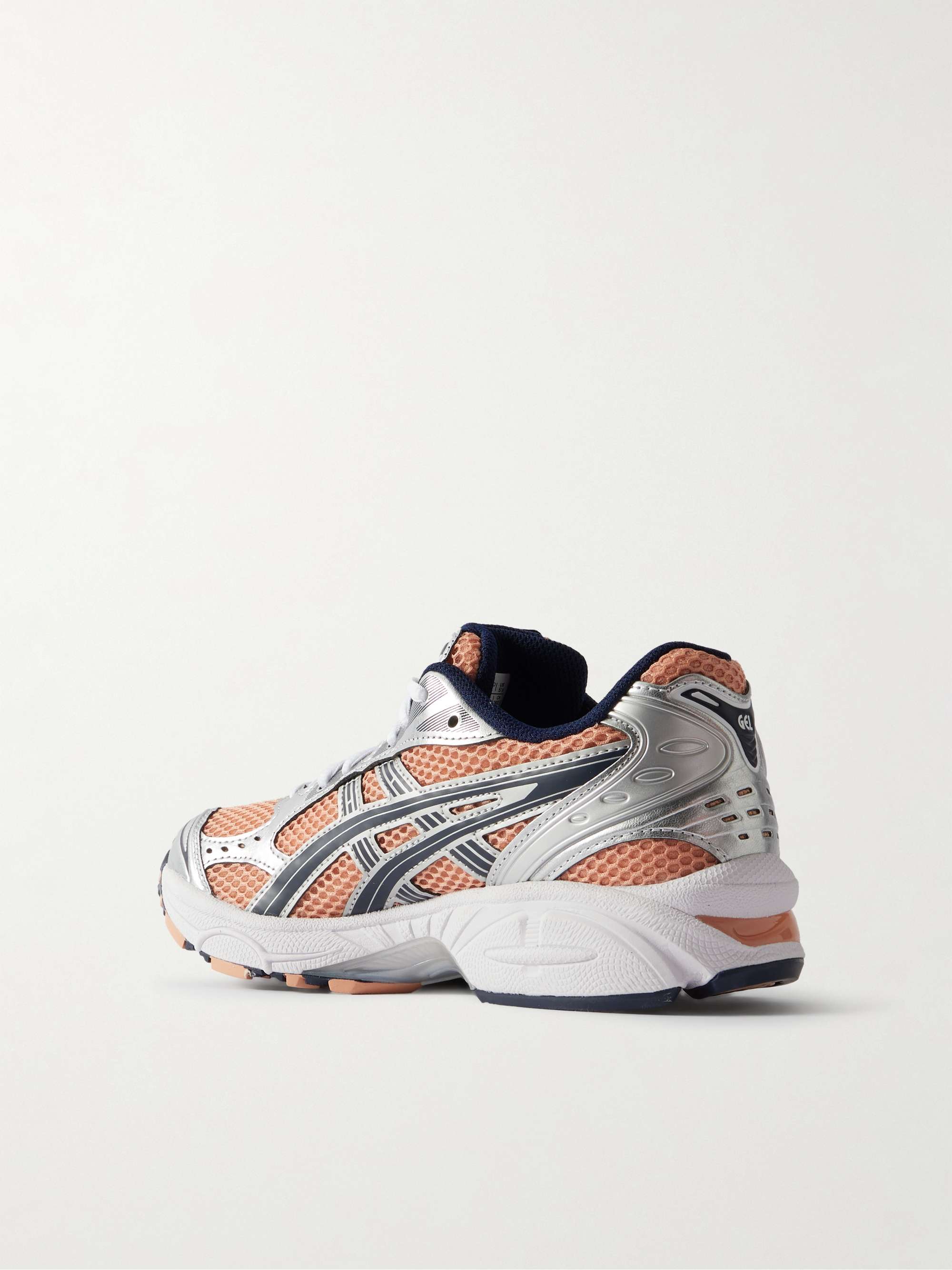 ASICS 