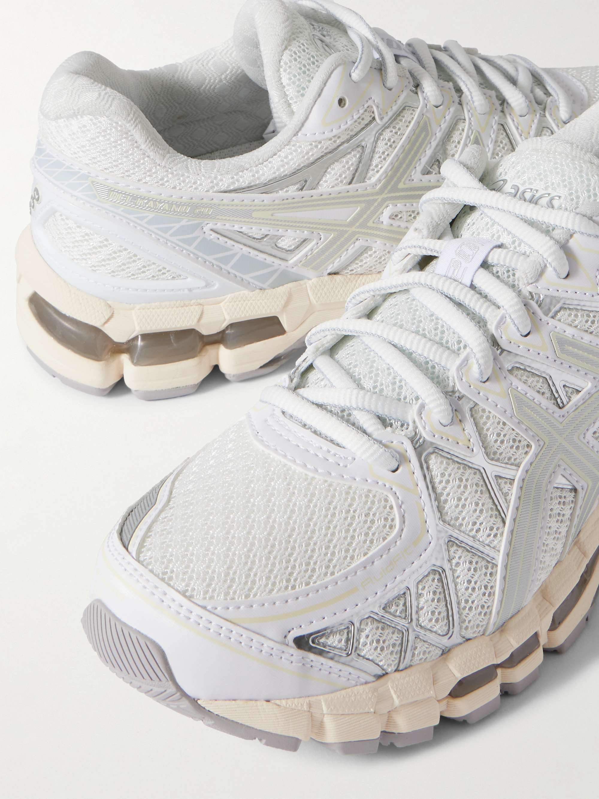 ASICS 