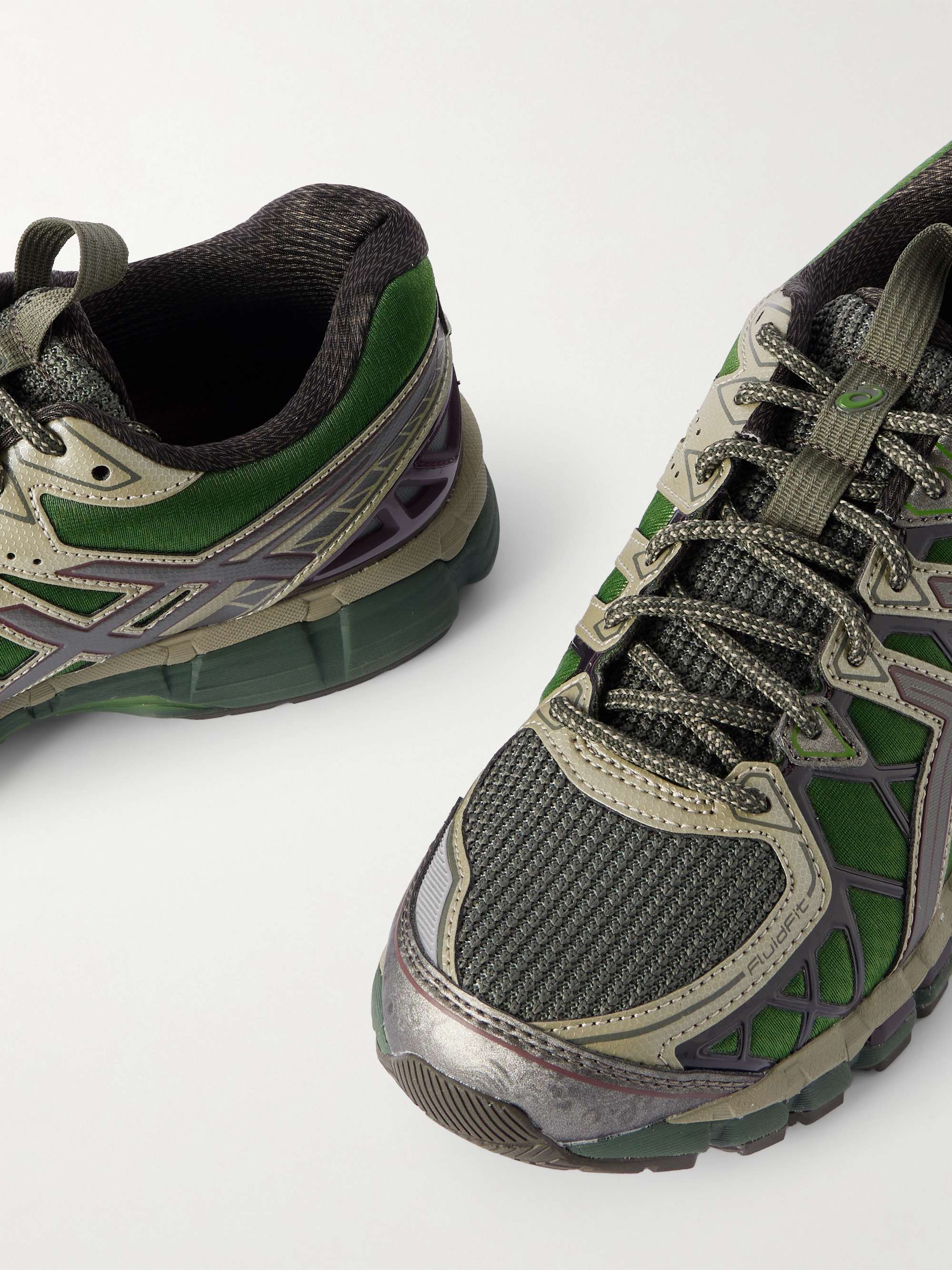 ASICS 